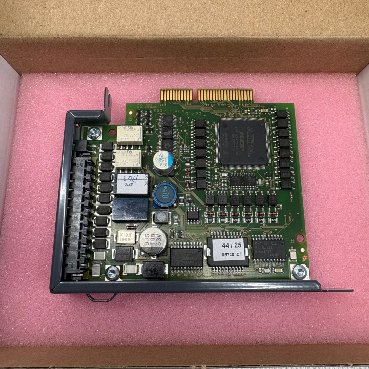 B&R 8AC130.60-1 Communication module - Image 3