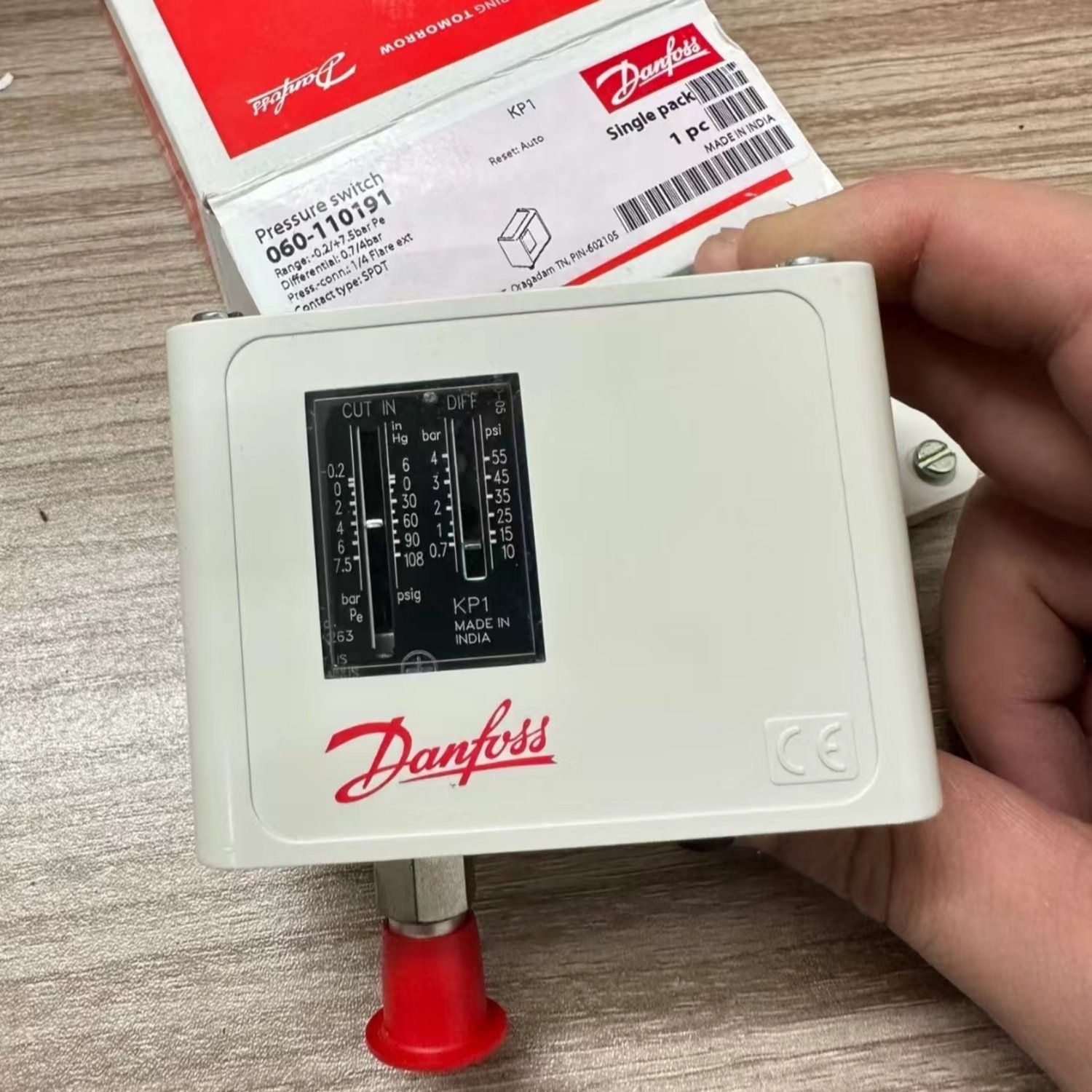 DANFOSS 060-110191 Low-Pressure Switch (KP1 Series) - Image 2