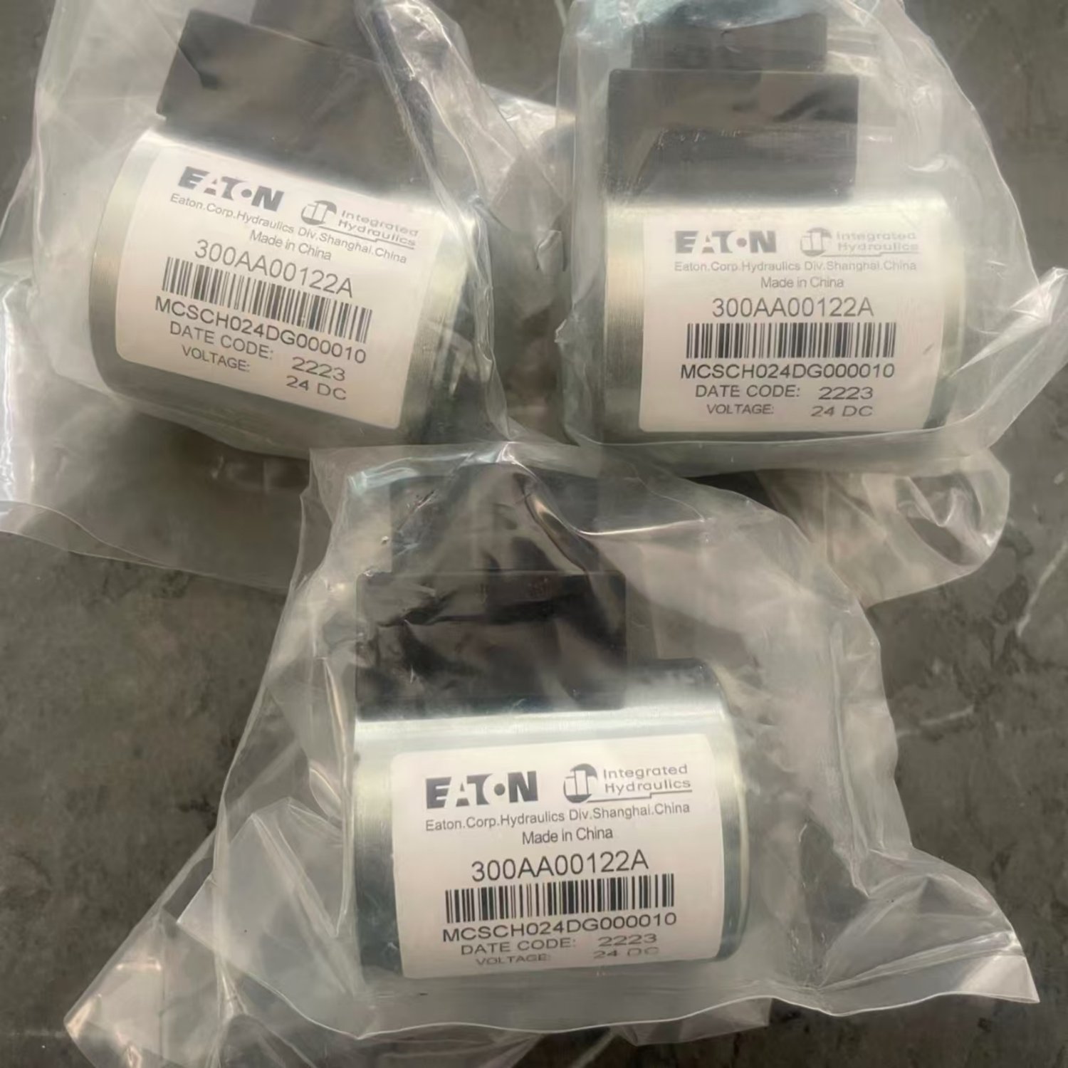 EATON 300AA00122A 24VDC Solenoid Coil