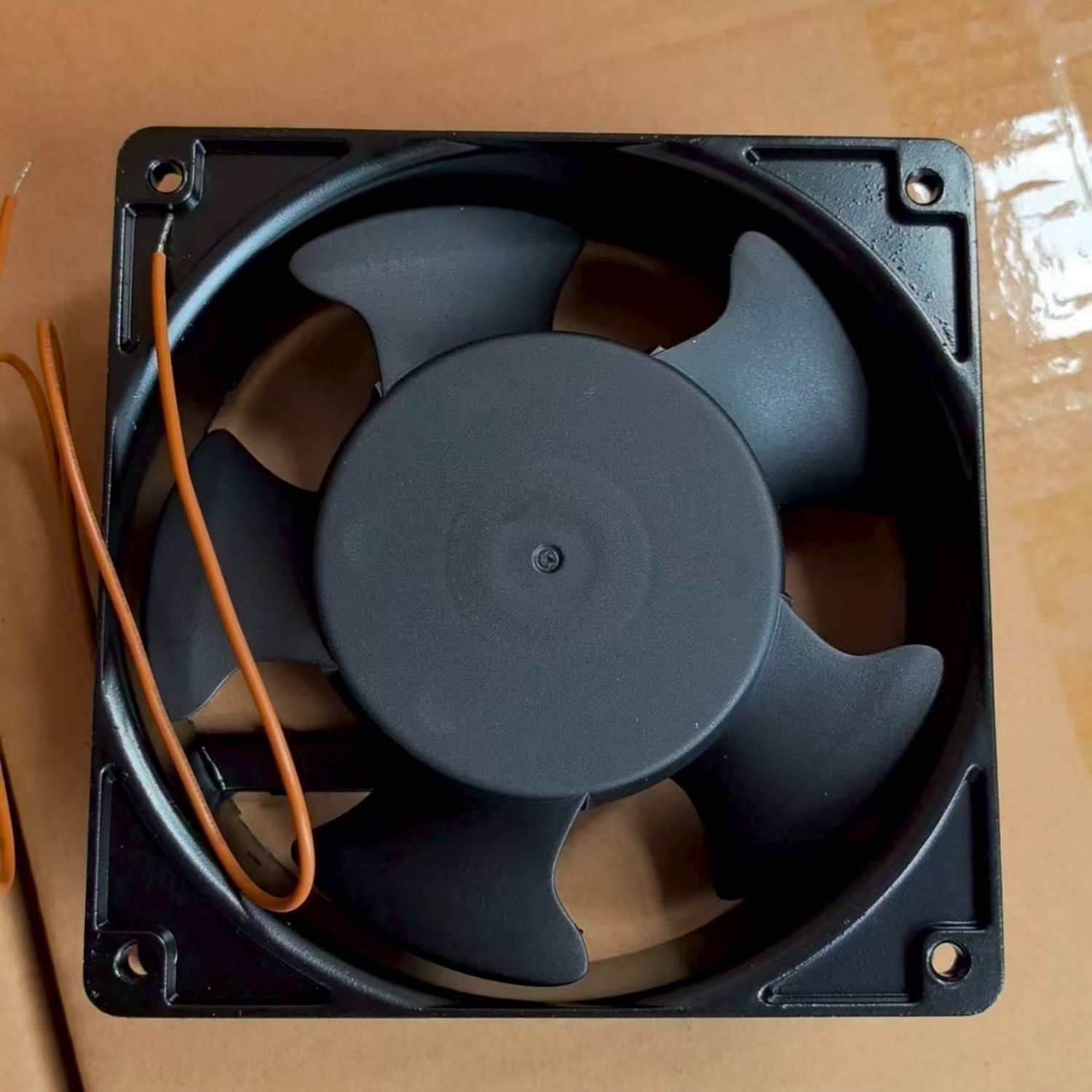 BI-SONIC 4C-230HB 230V Industrial AC Axial Fan (4C Series) - Image 2