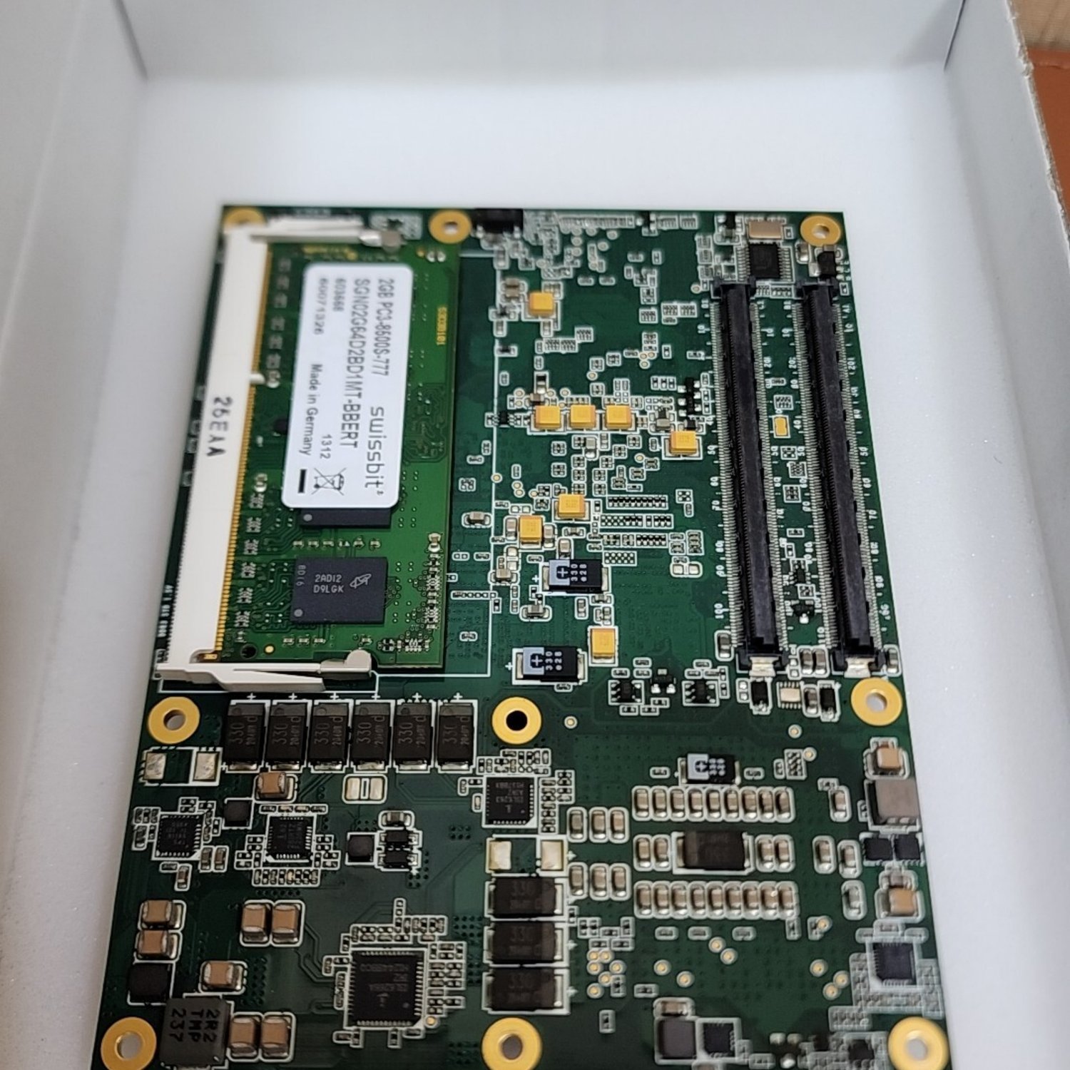 B&R 5PC800.BM45-00 CPU Board (APC810) - Image 4