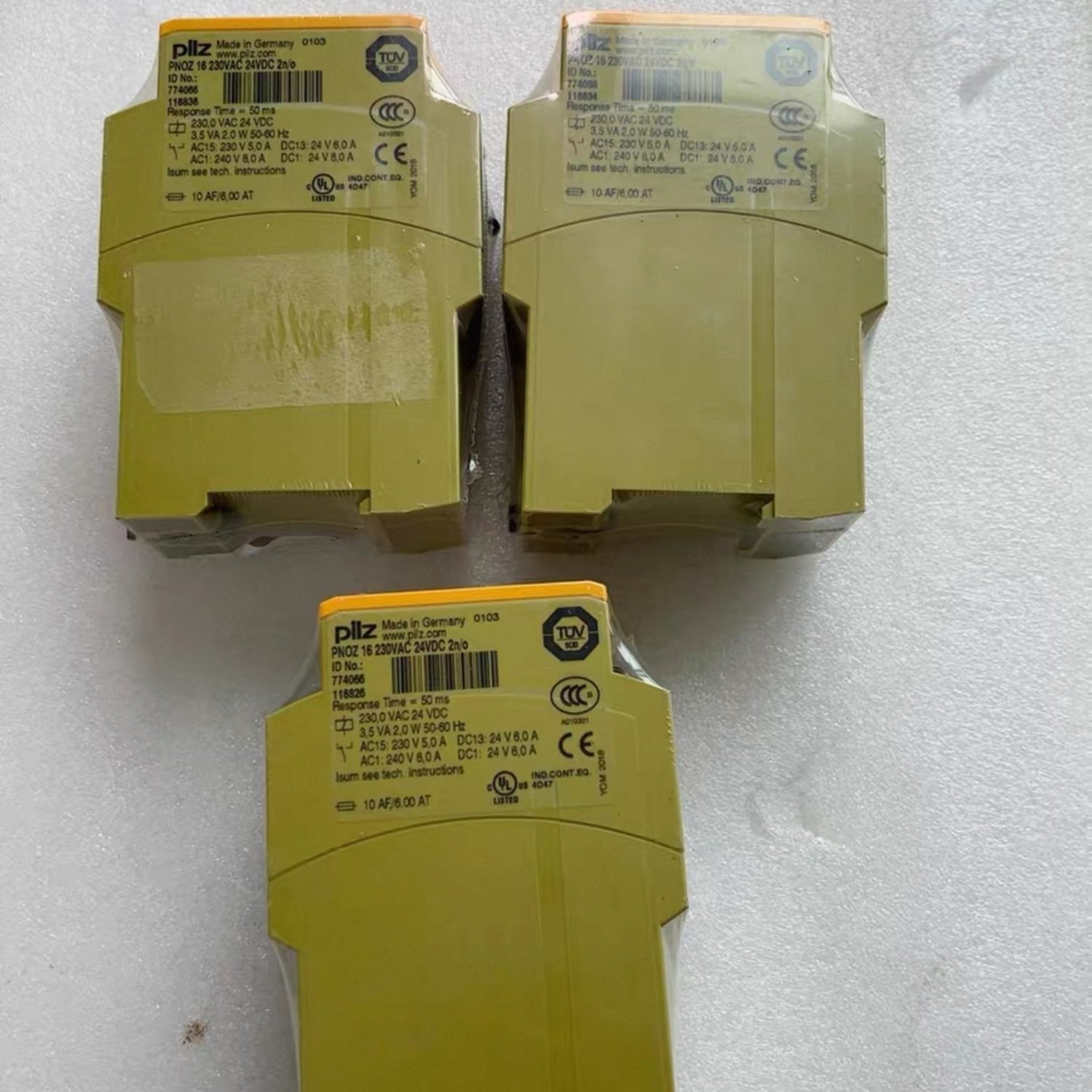 PILZ 774066 Safety Relay (PNOZ 16) - Image 2