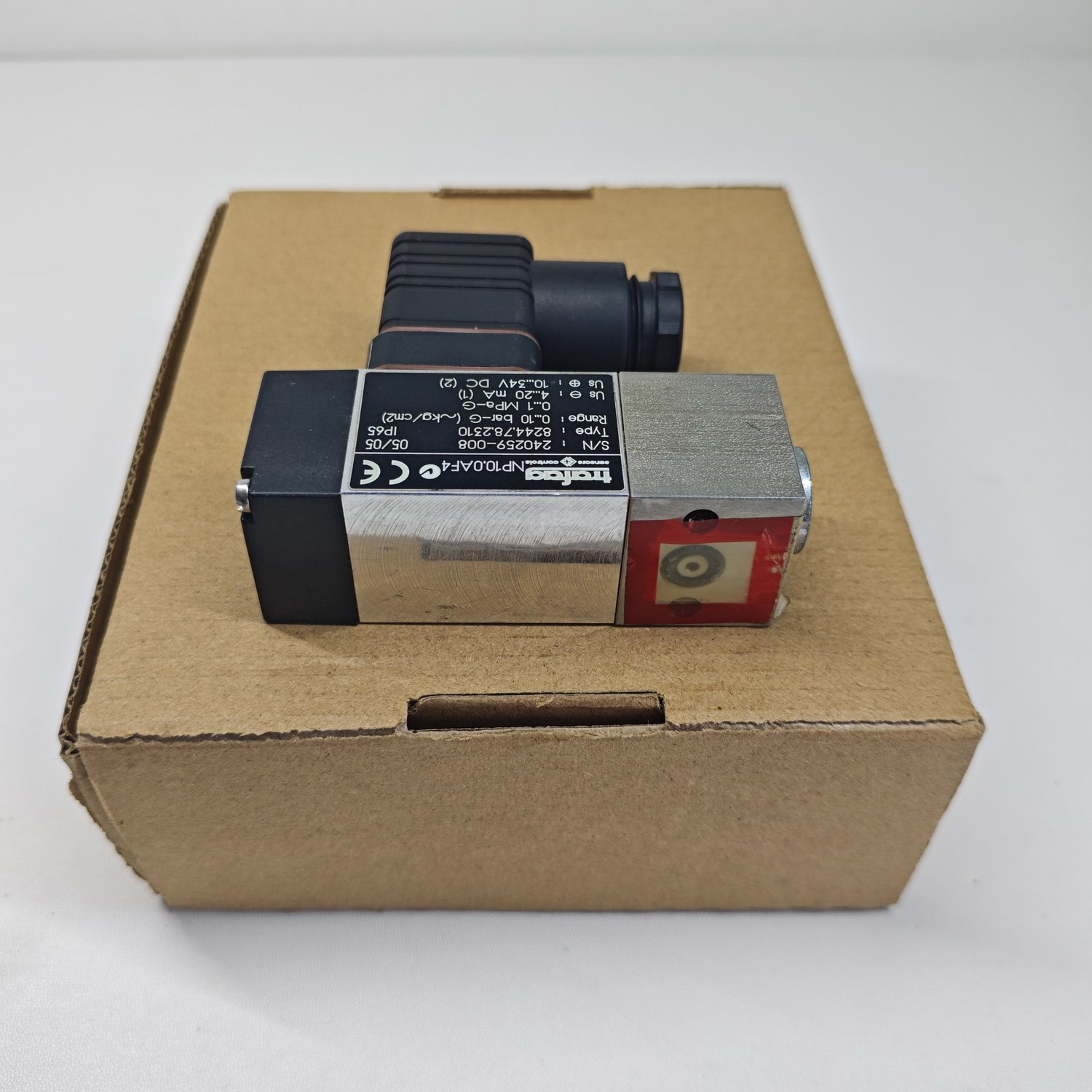 trafag 8244.78.2310 Pressure Transmitter (Picotrans Series) - Image 3