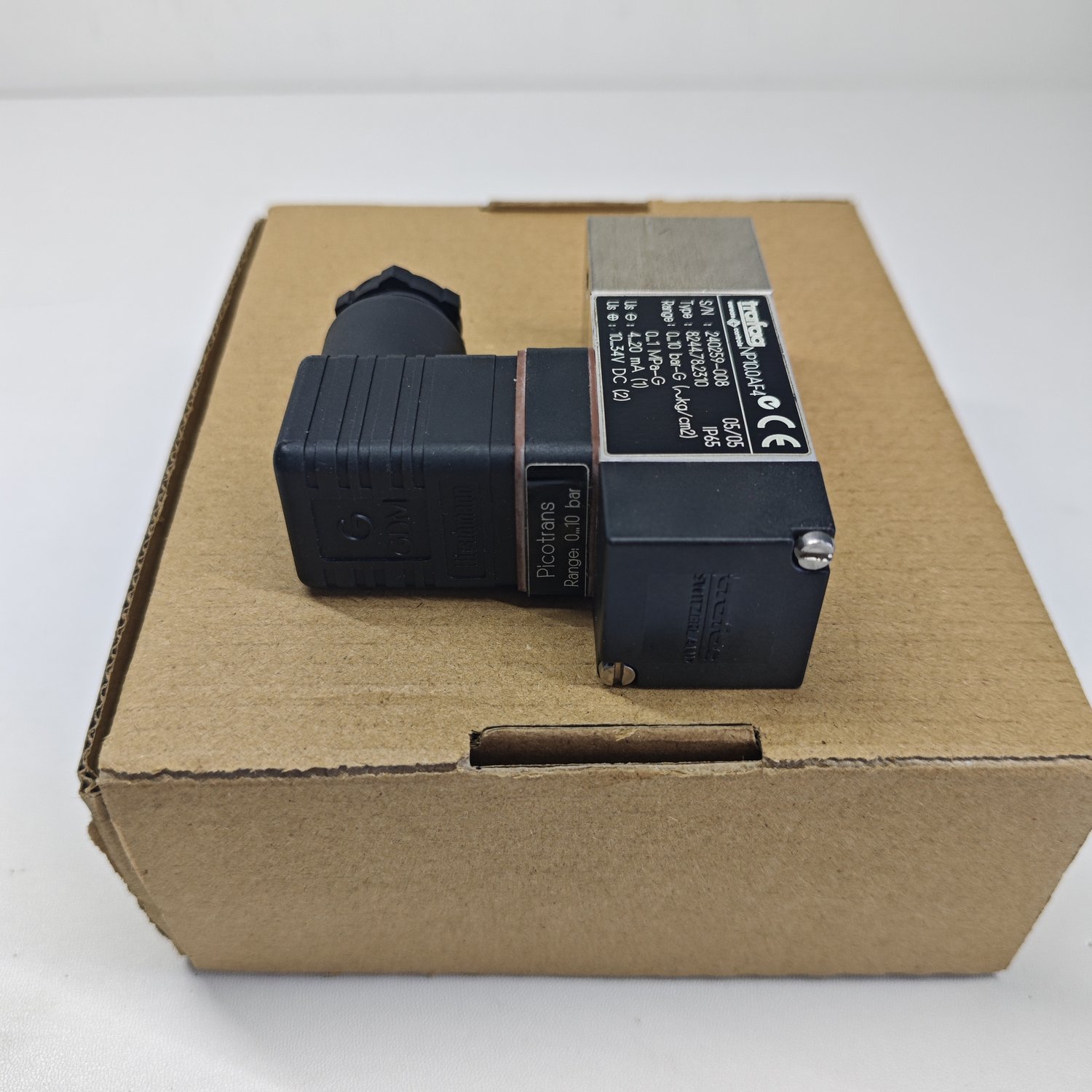 trafag 8244.78.2310 Pressure Transmitter (Picotrans Series) - Image 4