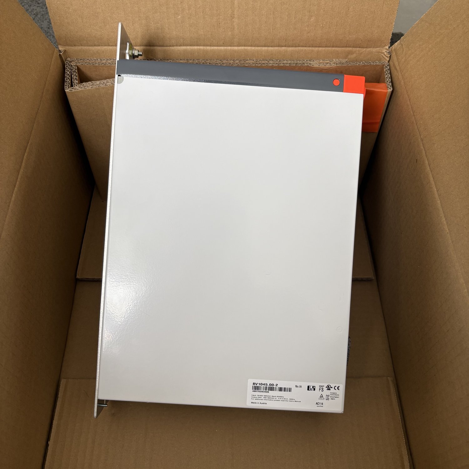 8V1045.00-2 B&R AC Servo Drive - Image 2