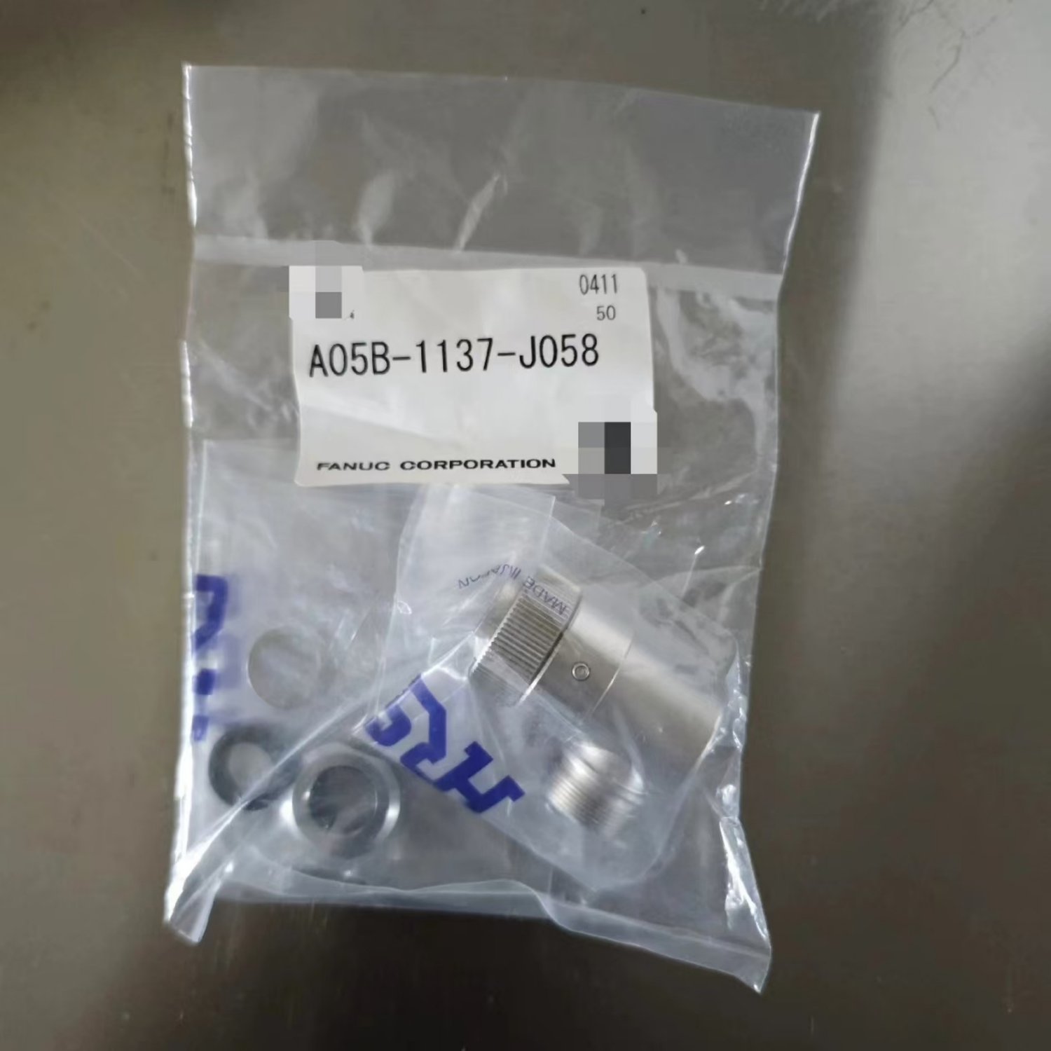 FANUC A05B-1137-J058 End-Effector Connector (LR Mate) - Image 2