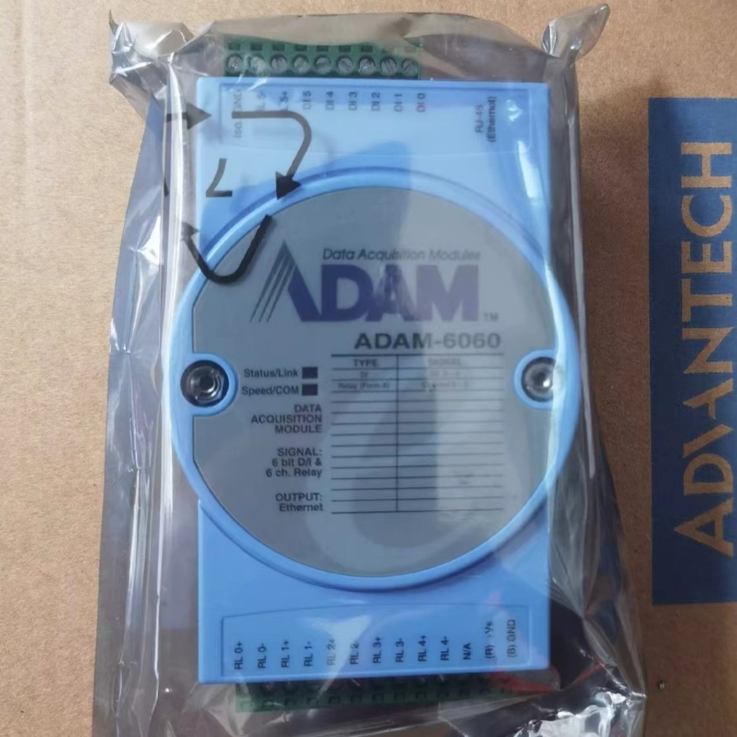ADVANTECH ADAM-6060 Ethernet Remote I/O Module (ADAM-6000)