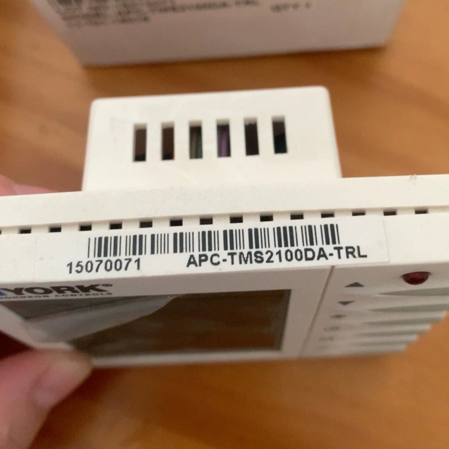 YORK APC-TMS2100DA-TRL Digital Thermostat (YORK) - Image 3