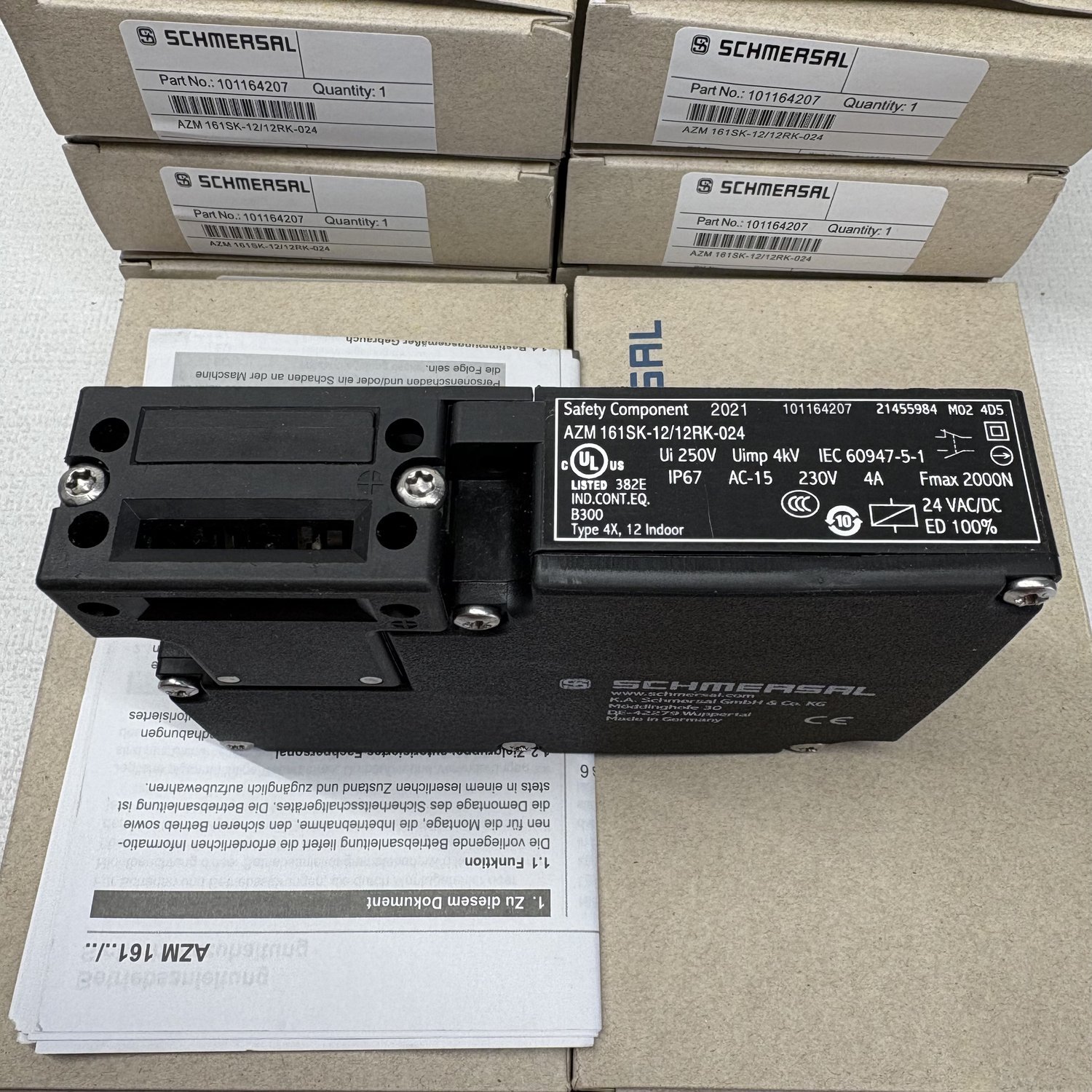 Schmersal AZM 161SK-12/12RK-024 Solenoid Safety Interlock Switch (AZM 161 Series) - Image 7