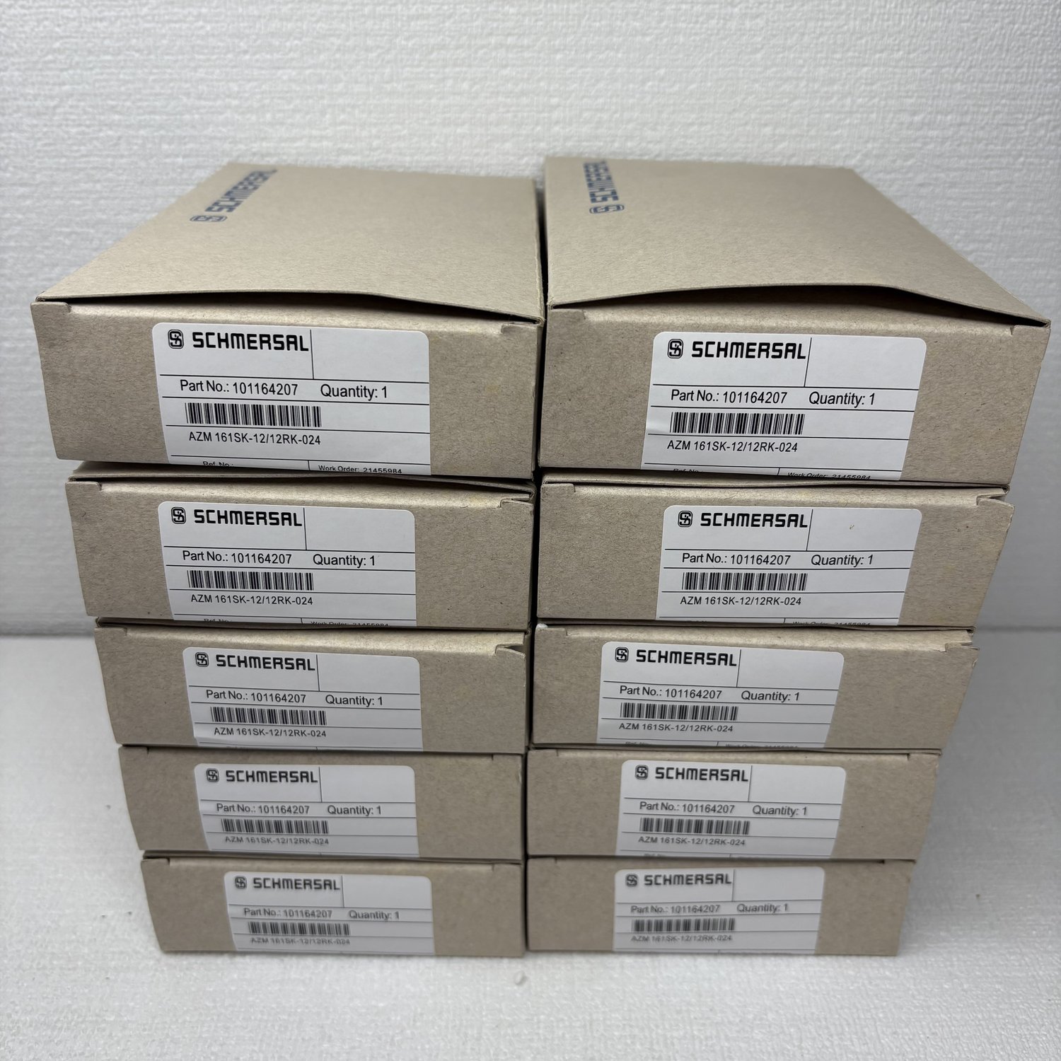 Schmersal AZM 161SK-12/12RK-024 Solenoid Safety Interlock Switch (AZM 161 Series) - Image 8