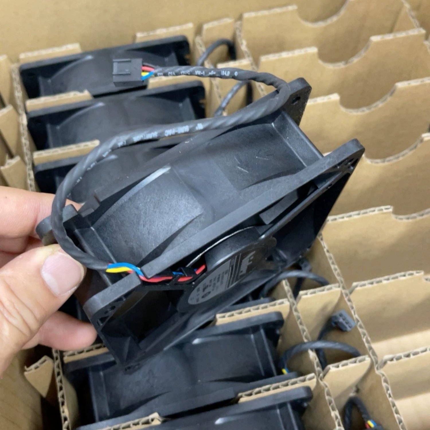 NIDEC B35502-35DEL7 Axial Server Cooling Fan (TA450DC Series) - Image 3