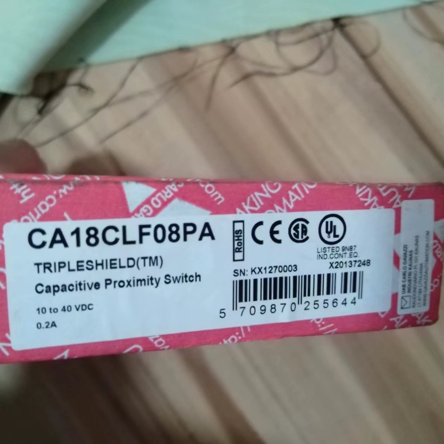 CARLO GAVAZZI CA18CLF08PA Capacitive Proximity Sensor (CA18 Series)