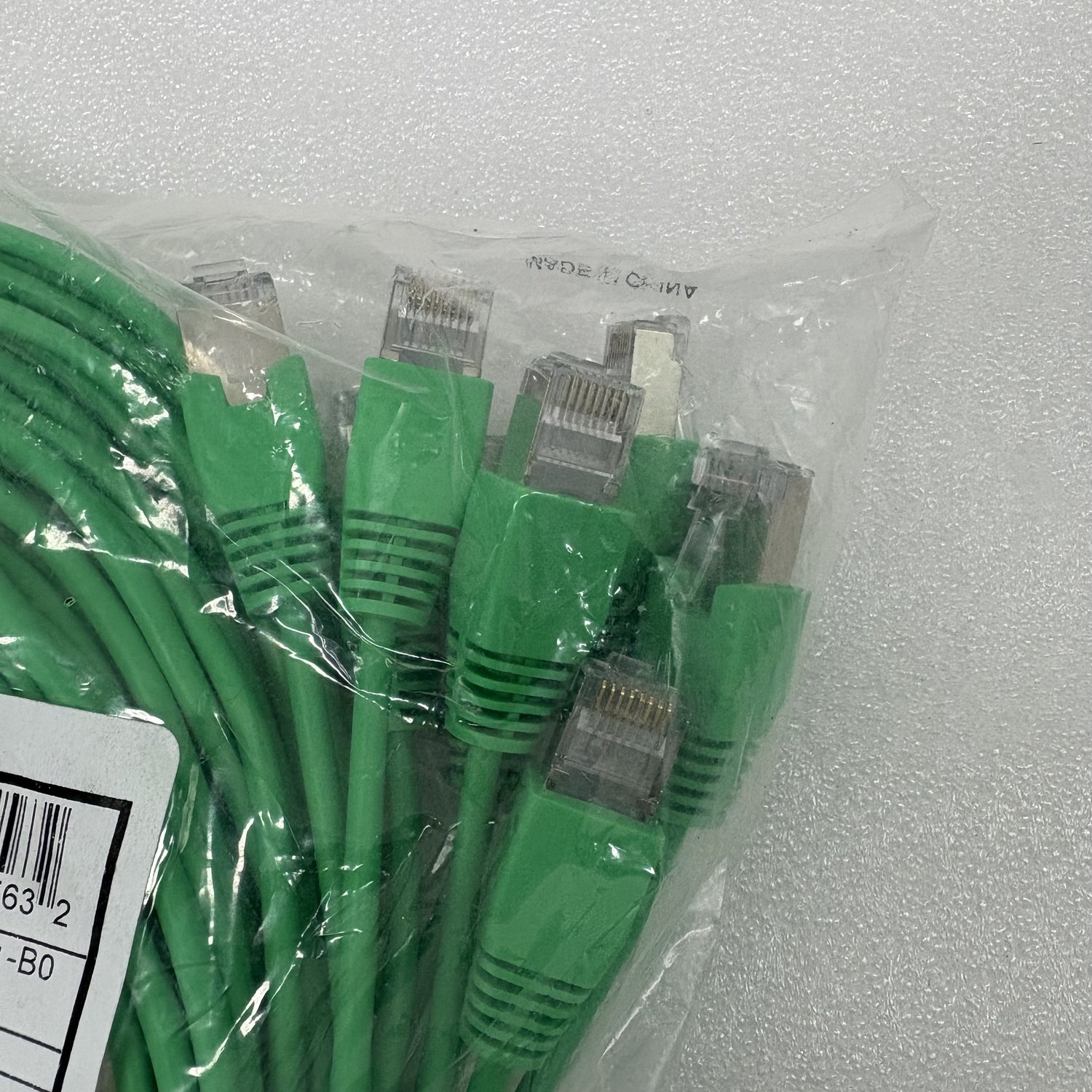Cisco CAB-ASYNC-8 = Octal Serial Cable (CAB Series) - Image 2