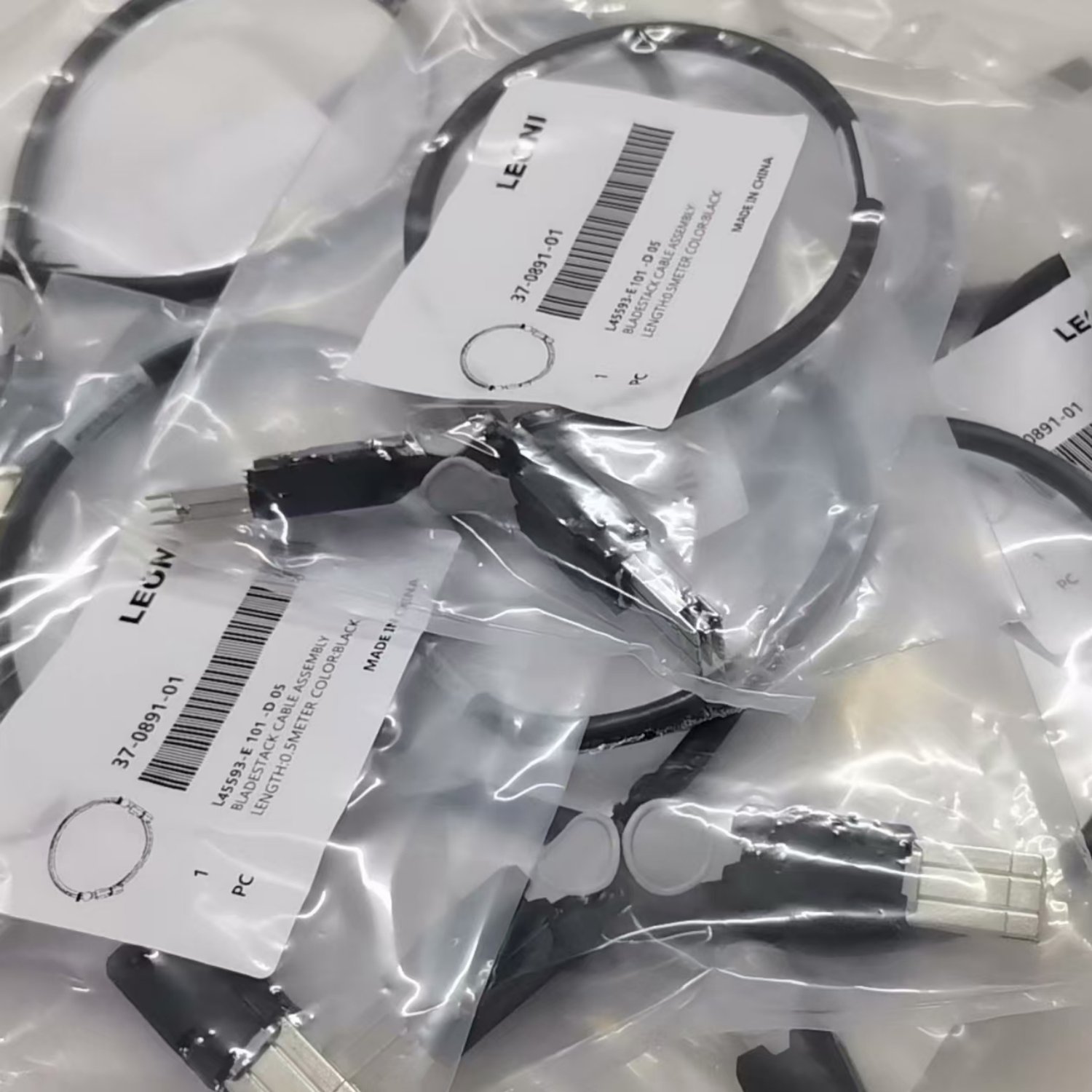 CISCO CAB-STK-E-0.5M Switch Stacking Cable (FlexStack Series) - Image 2