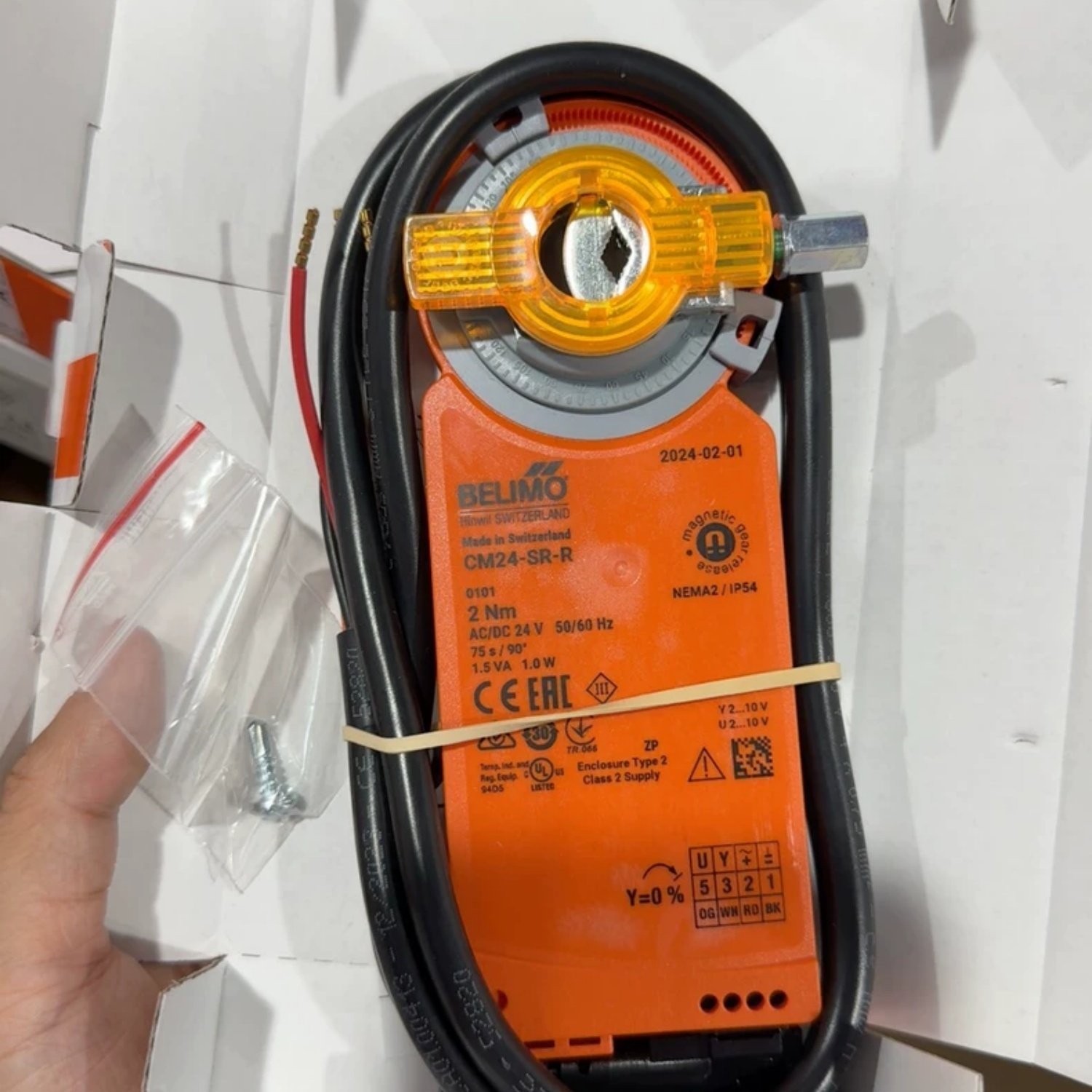 BELIMO CM24-SR-R Modulating Damper Actuator (CM Series) - Image 2