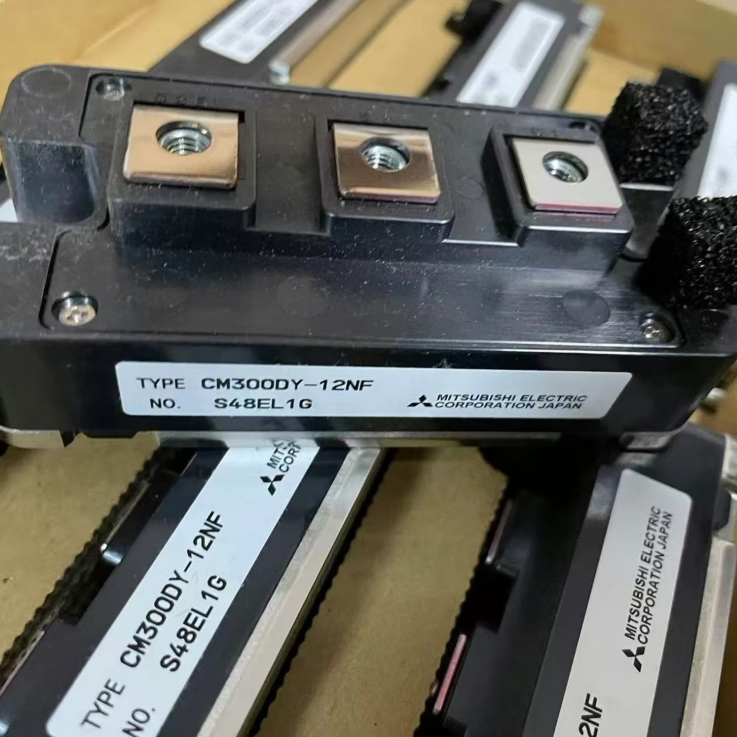 MITSUBISHI CM300DY-12NF IGBT Module (CM300) - Image 2