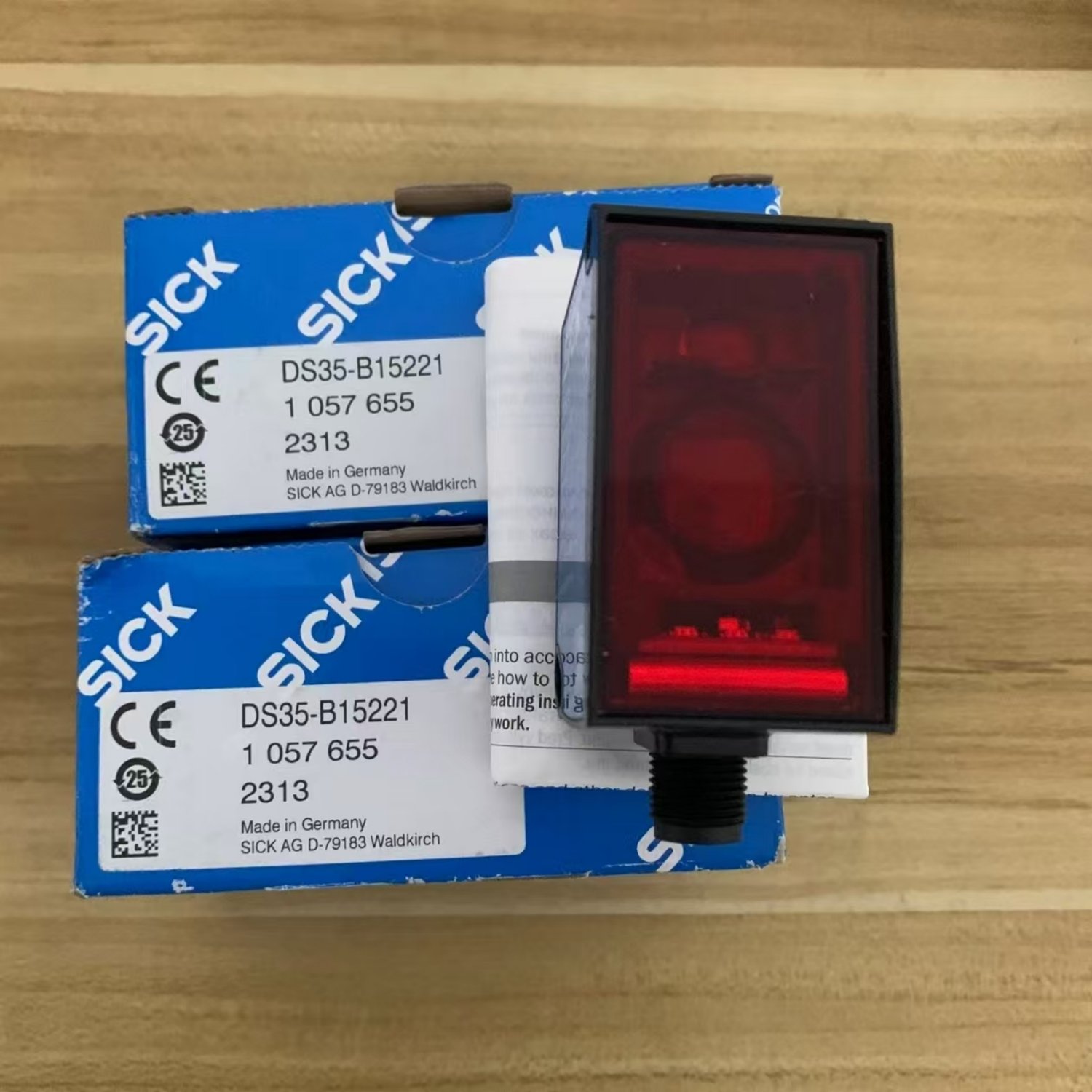 SICK DS35-B15221 1057655 Laser Distance Sensor (Dx35) - Image 2