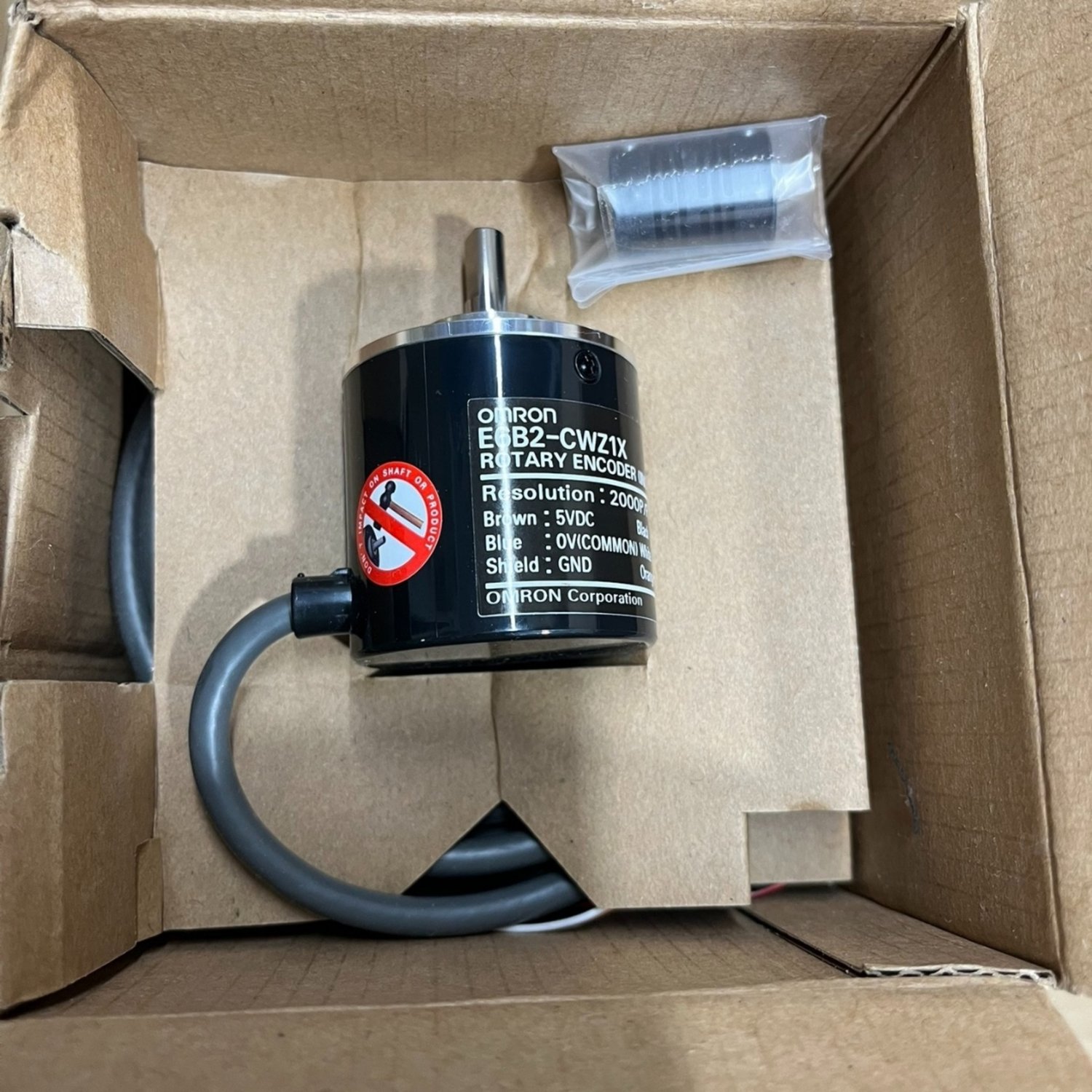 OMRON E6B2-CWZ1X 2000P R Rotary Encoder (E6B2) - Image 2