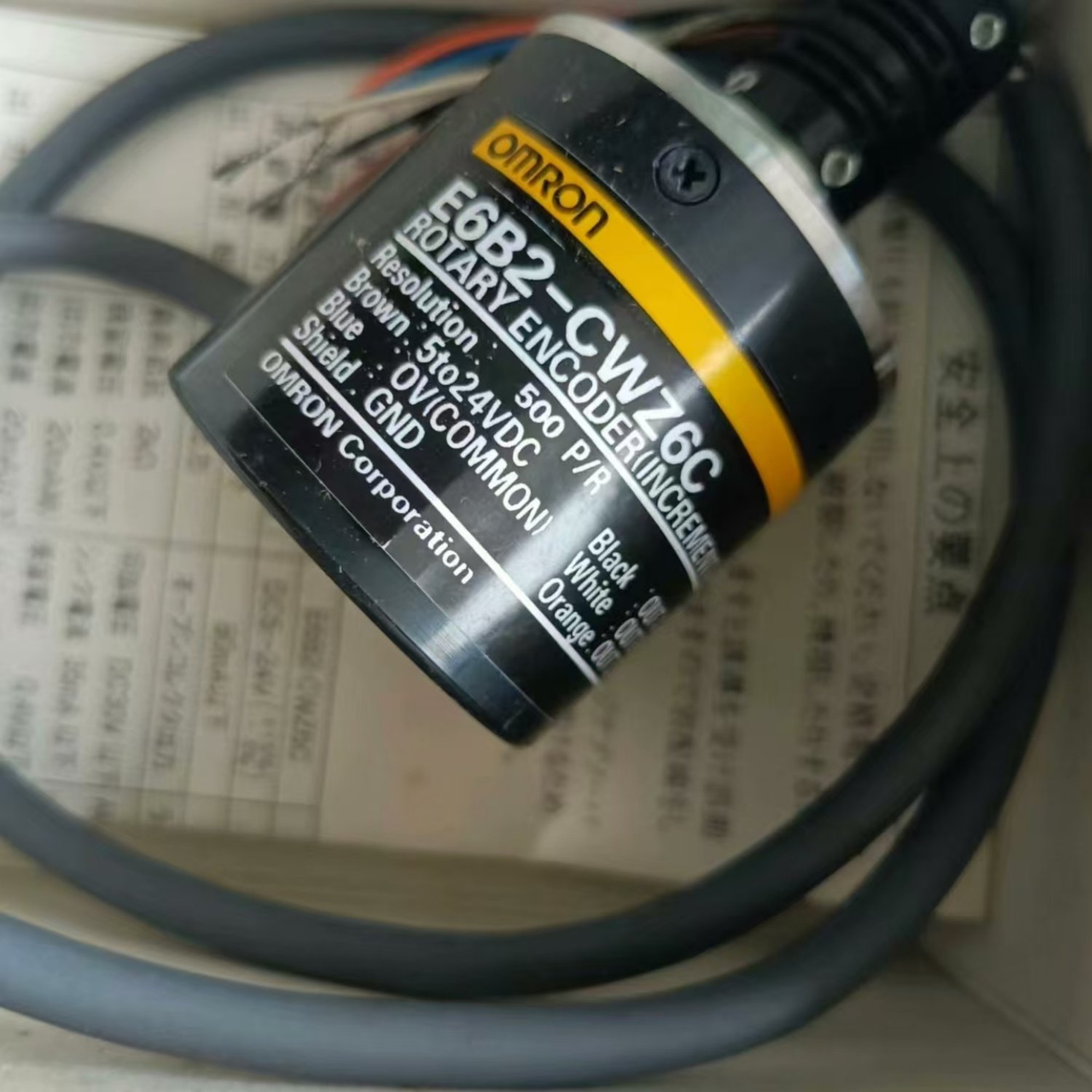 OMRON E6B2-CWZ6C 500P R Rotary Encoder (E6B2) - Image 2
