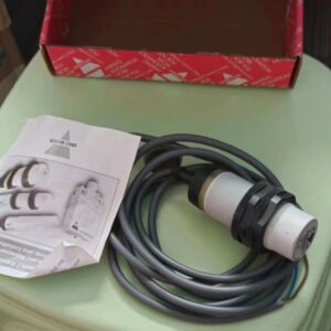 CARLO GAVAZZI EC3025TBAPL Proximity Switch