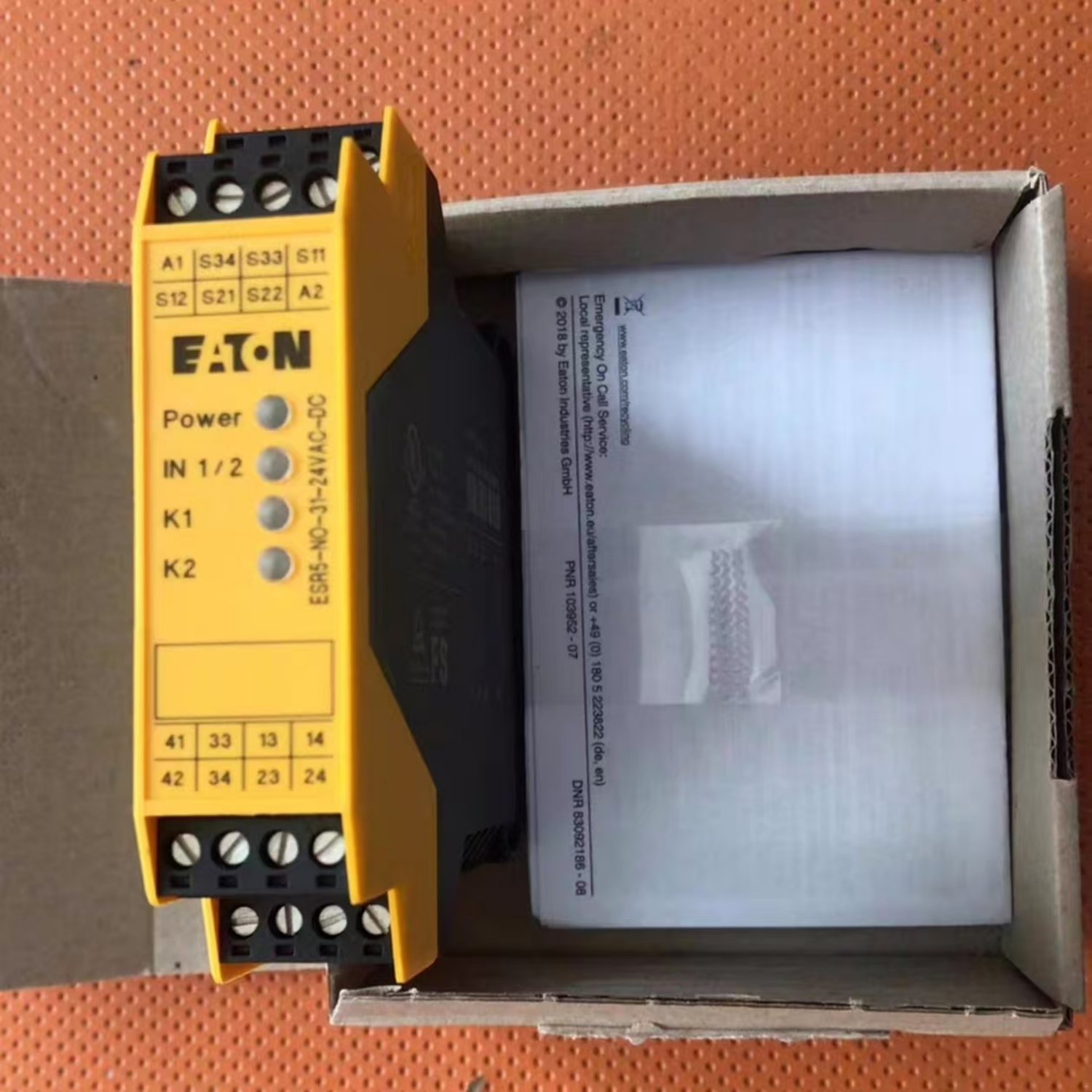EATON ESR5-NO-31-24VAC-DC Safety Relay (ESR5) - Image 2