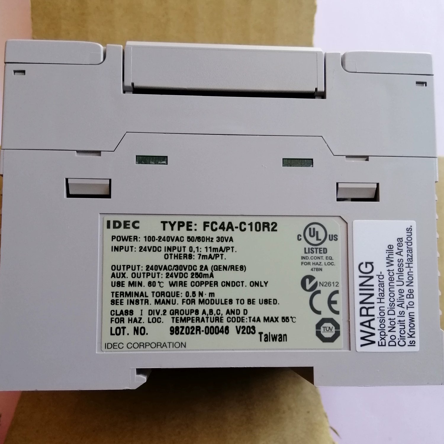IDEC FC4A-C10R2 PLC CPU Module (MicroSmart FC4A) - Image 2