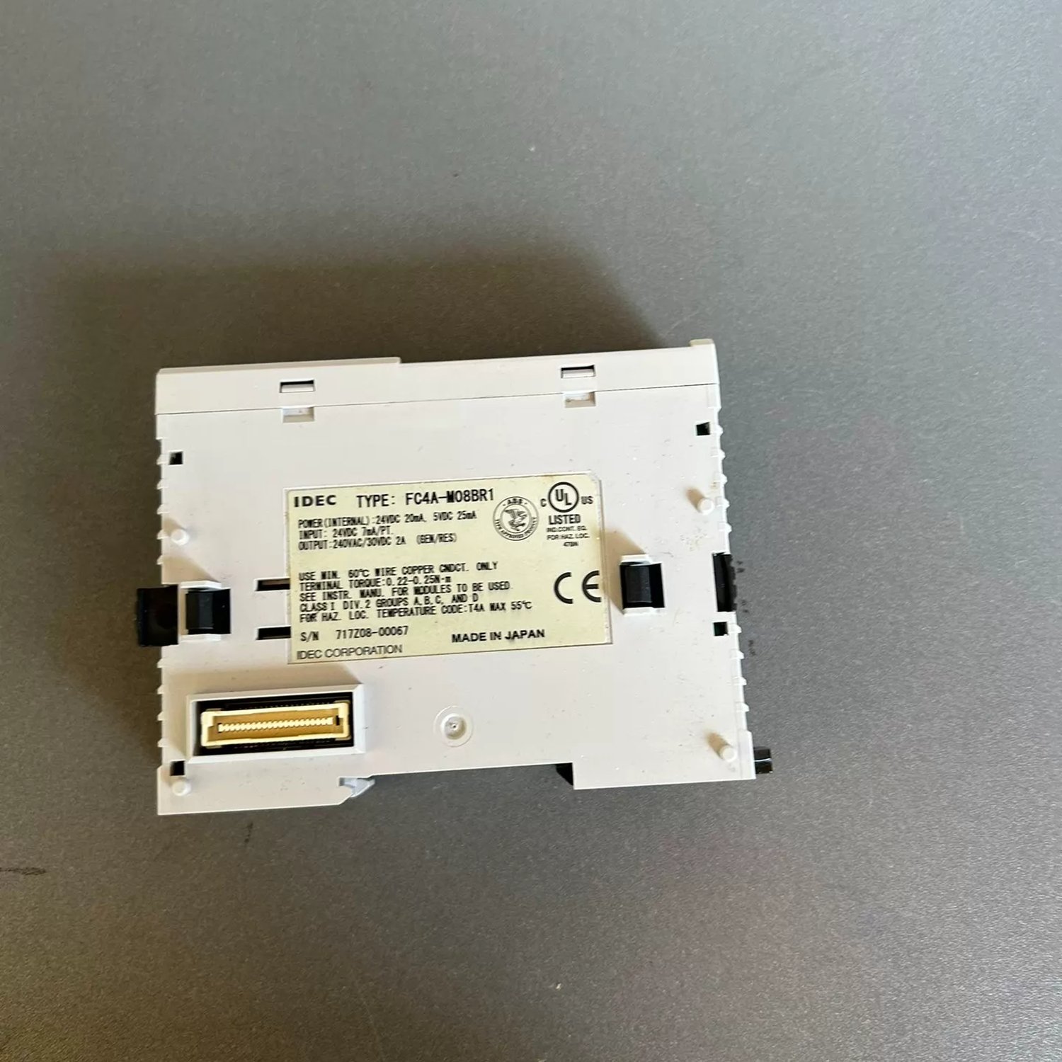 IDEC FC4A-M08BR1 Digital I/O Module (MicroSmart FC4A)