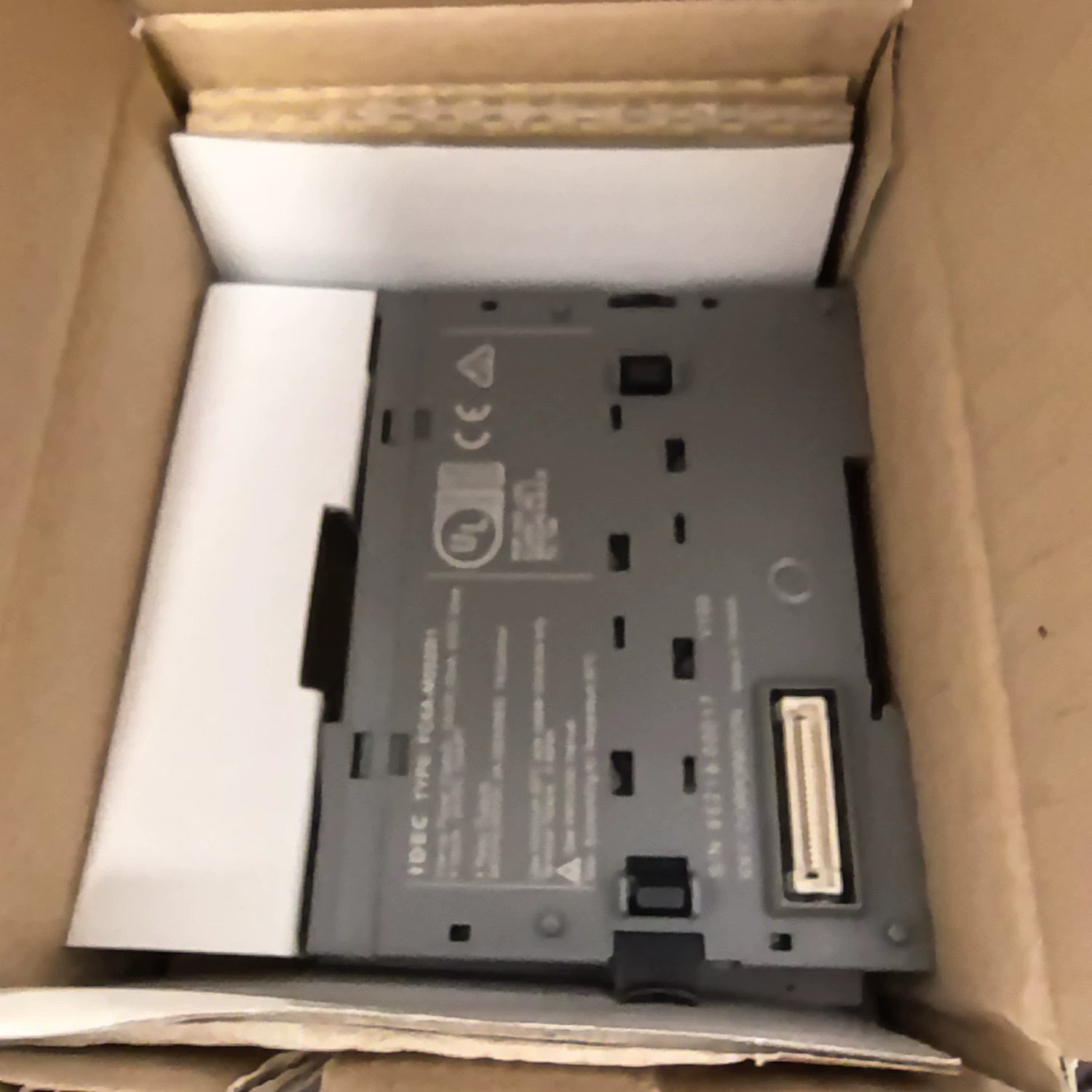 IDEC FC6A-M08BR1 Digital I/O Module (MicroSmart FC6A) - Image 4