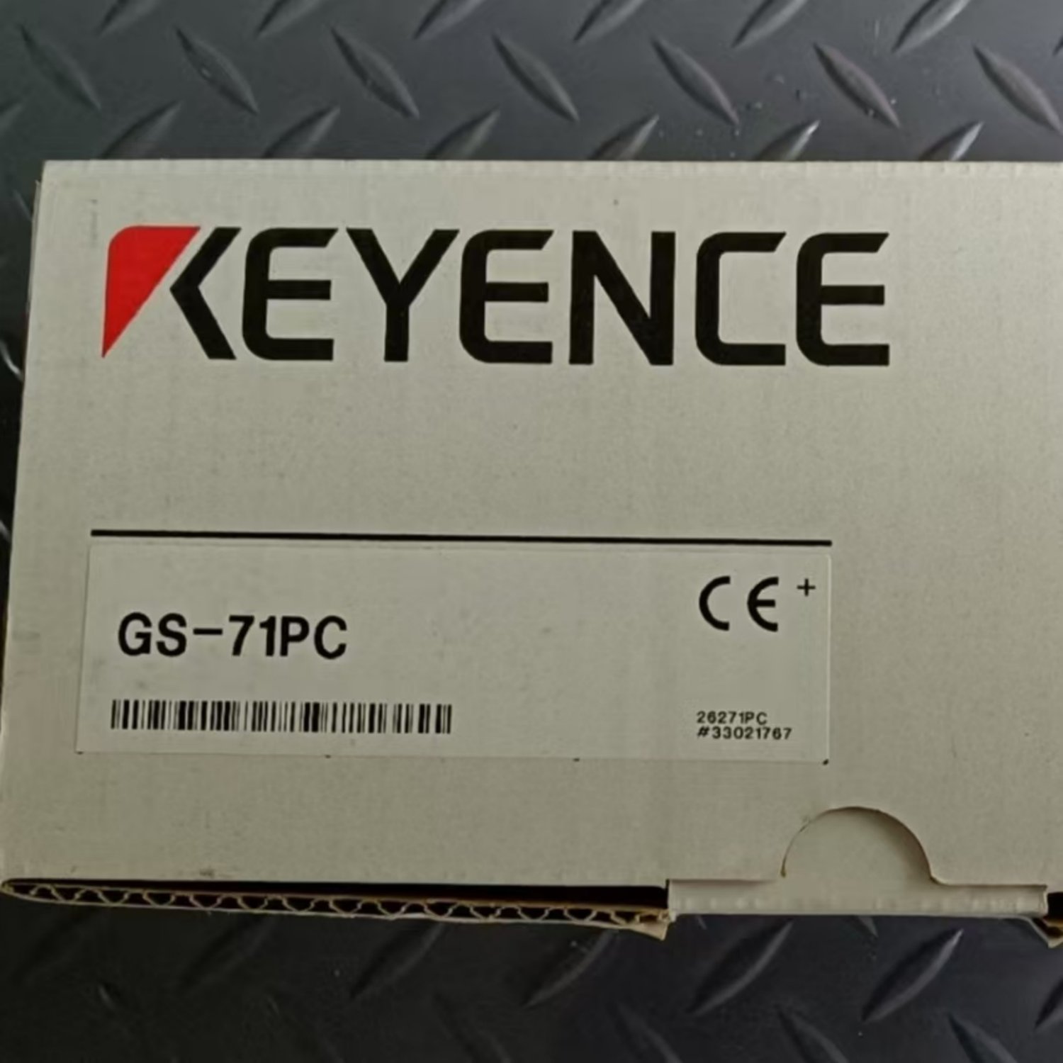 KEYENCE GS-71PC Safety Interlock Switch (GS Series)