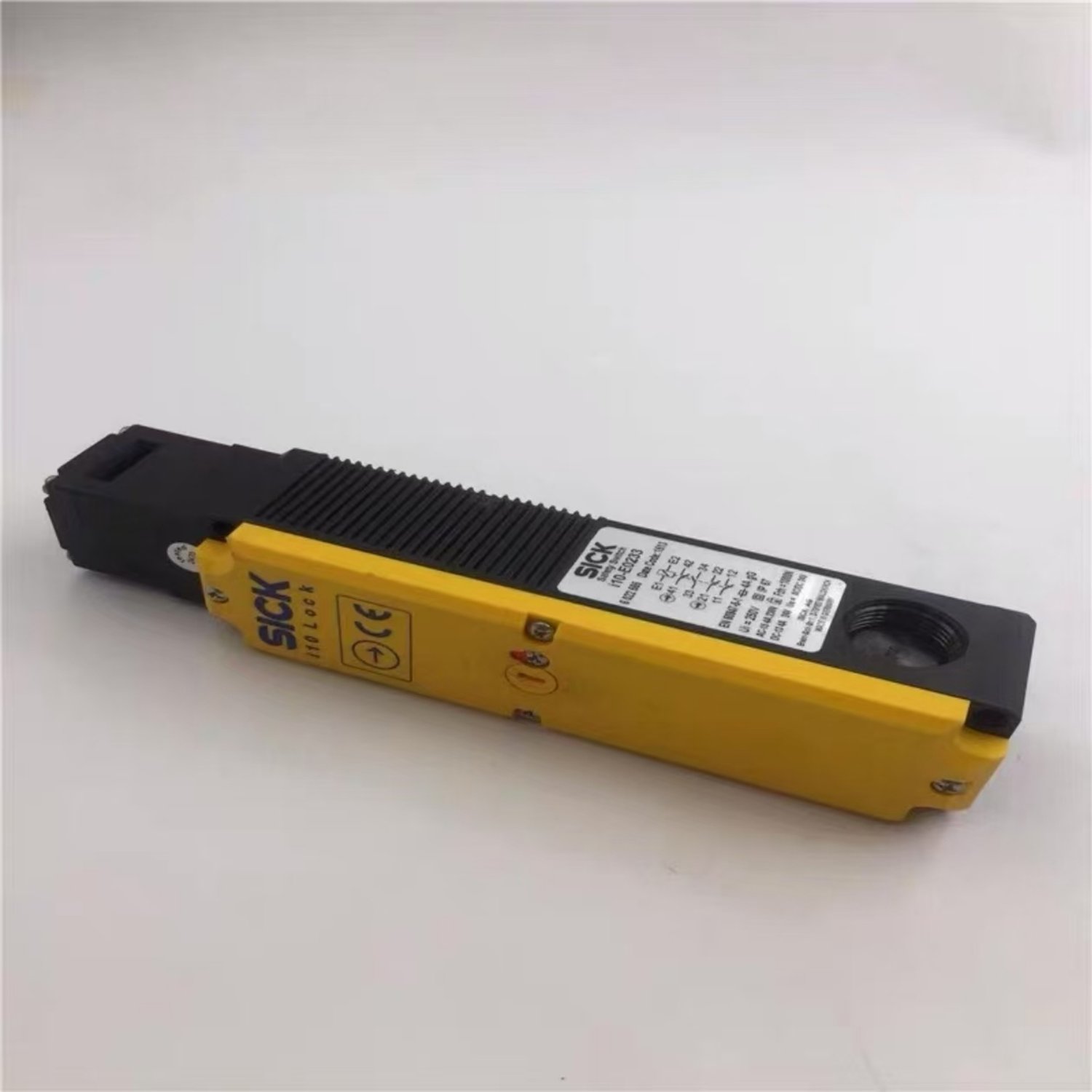 SICK I10-E0233 Safety Locking Device (i10 Lock) - Image 3
