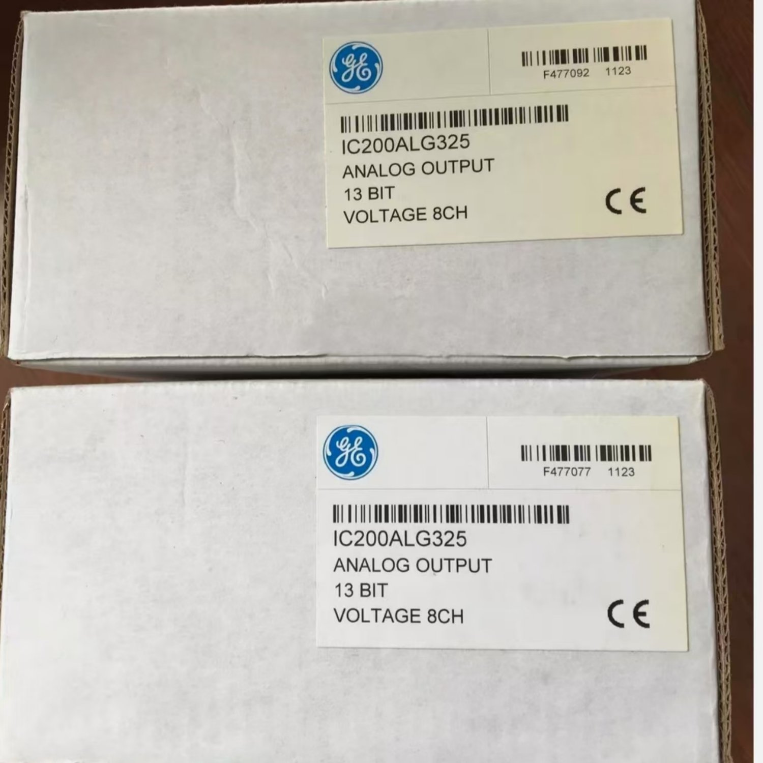 GE FANUC IC200ALG325 8-Channel Analog Output Module (VersaMax Series)