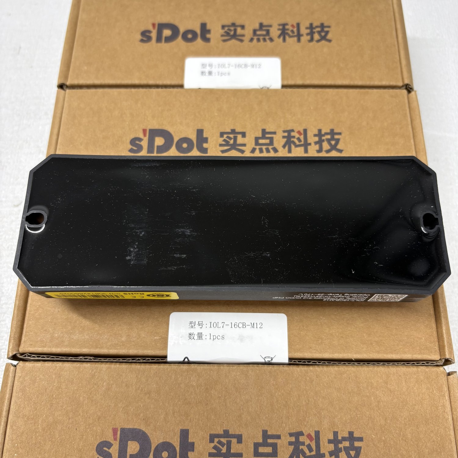 IOL7-16CB-M12 sDot IO-Link I/O Hub - Image 4