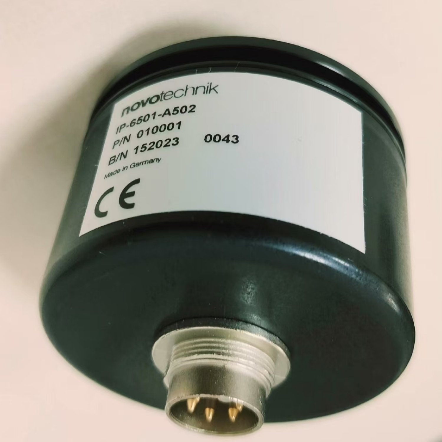 NOVOTECHNIK IP-6501-A502 Angular Position Transducer (IP Series) - Image 3