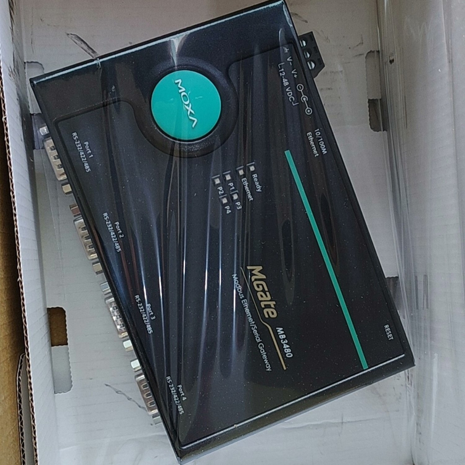 MOXA MGATE MB3480 Modbus Gateway (MGate MB3480) - Image 3