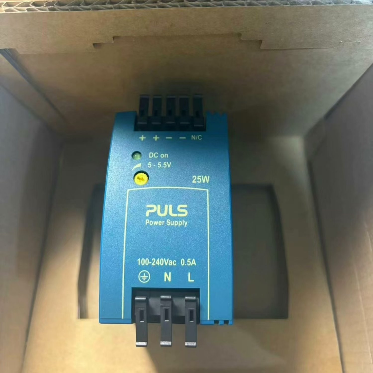PULS ML30.100 DIN Rail Power Supply (MiniLine) - Image 3