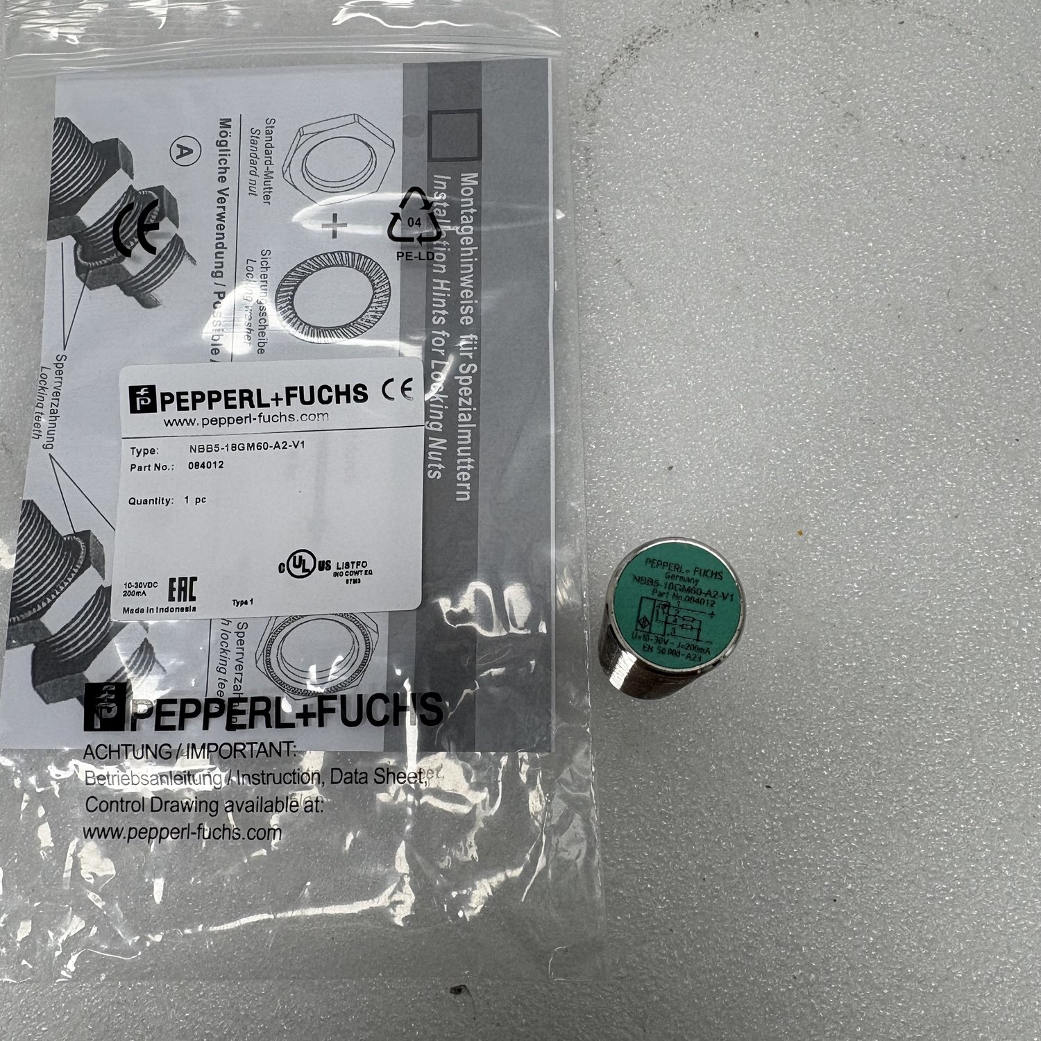 Pepperl+Fuchs NBB5-18GM60-A2-V1 Cylindrical Inductive Proximity Sensor (NBB5 Series) - Image 3