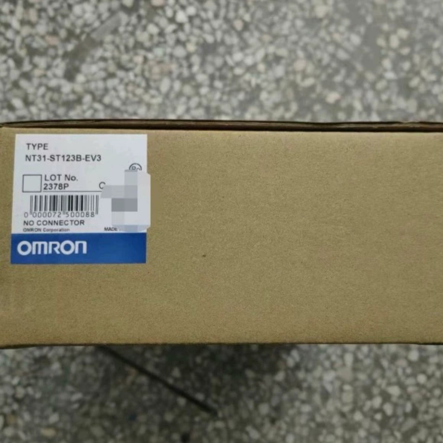 OMRON NT31-ST123B-EV3 Programmable Terminal (NT31)