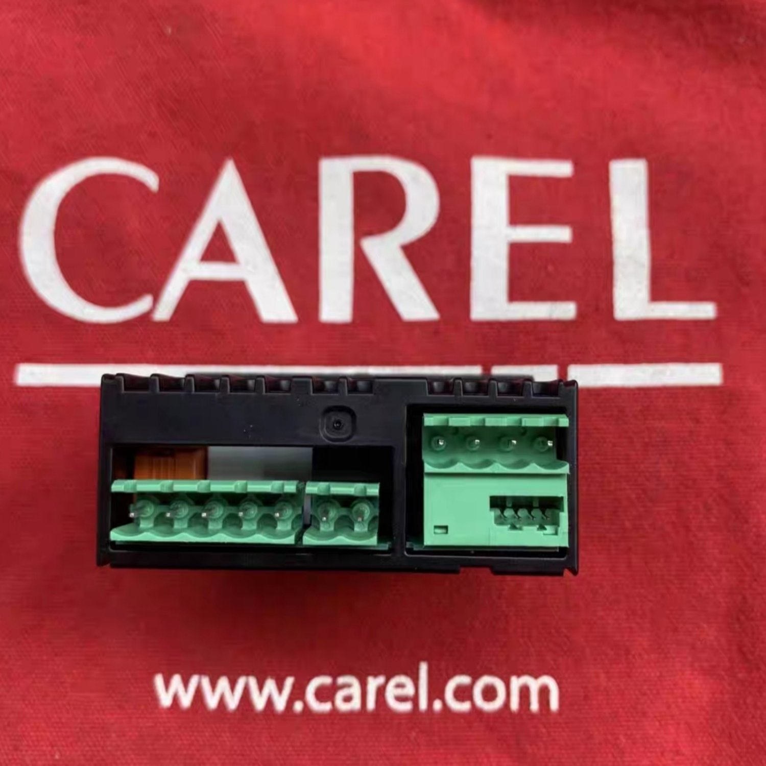 CAREL PZXUC0E001 Digital Electronic Temperature Controller (PZXU Series) - Image 3