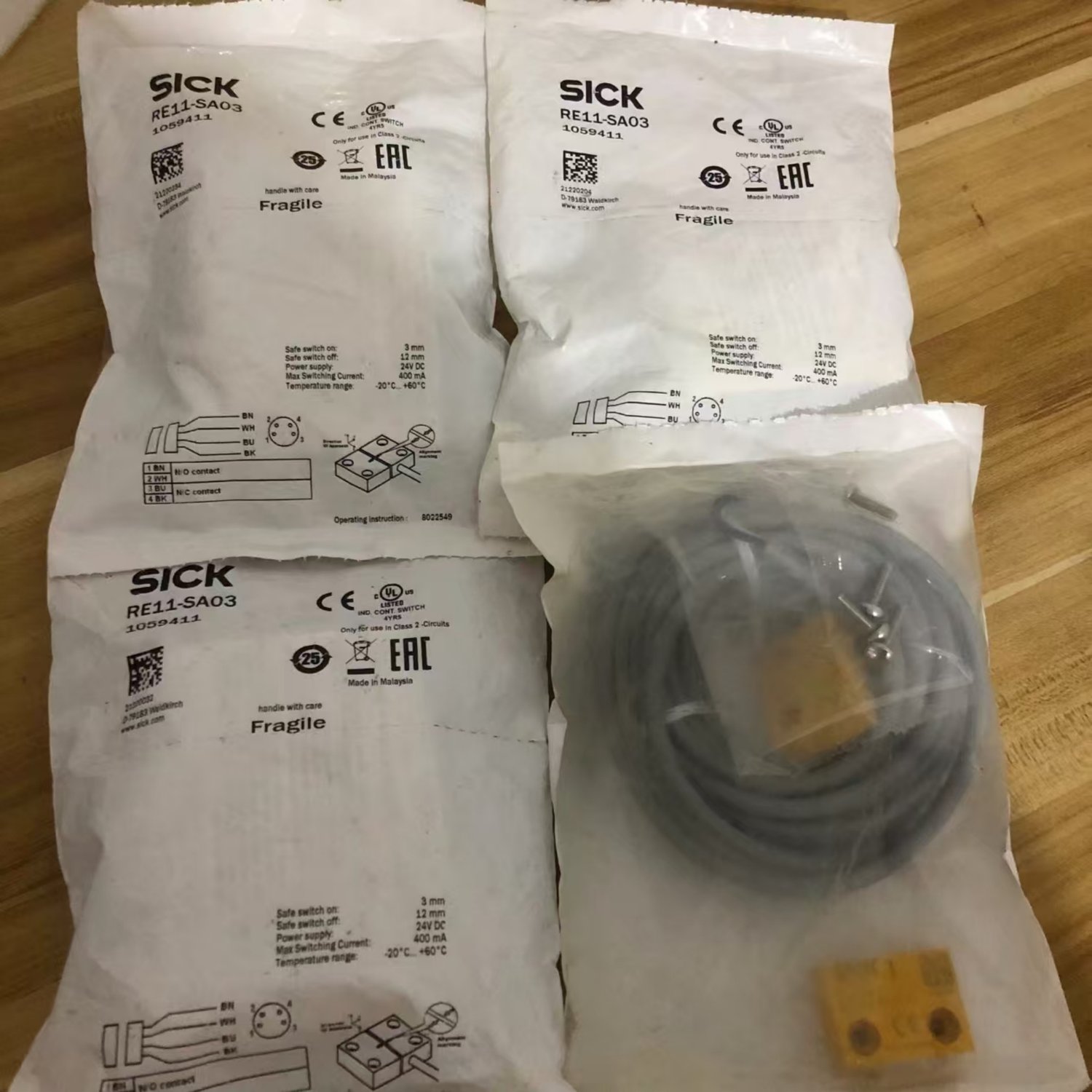SICK RE11-SA03 Magnetic Safety Switch (RE11) - Image 4