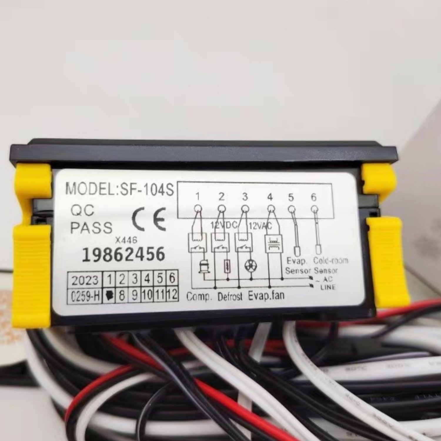 SHANGFANG SF-104S Digital Temperature Controller (SF-104)