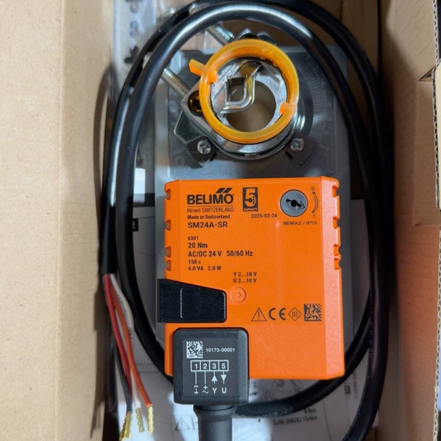 BELIMO SM24A-SR Modulating Damper Actuator (SM Series) - Image 2