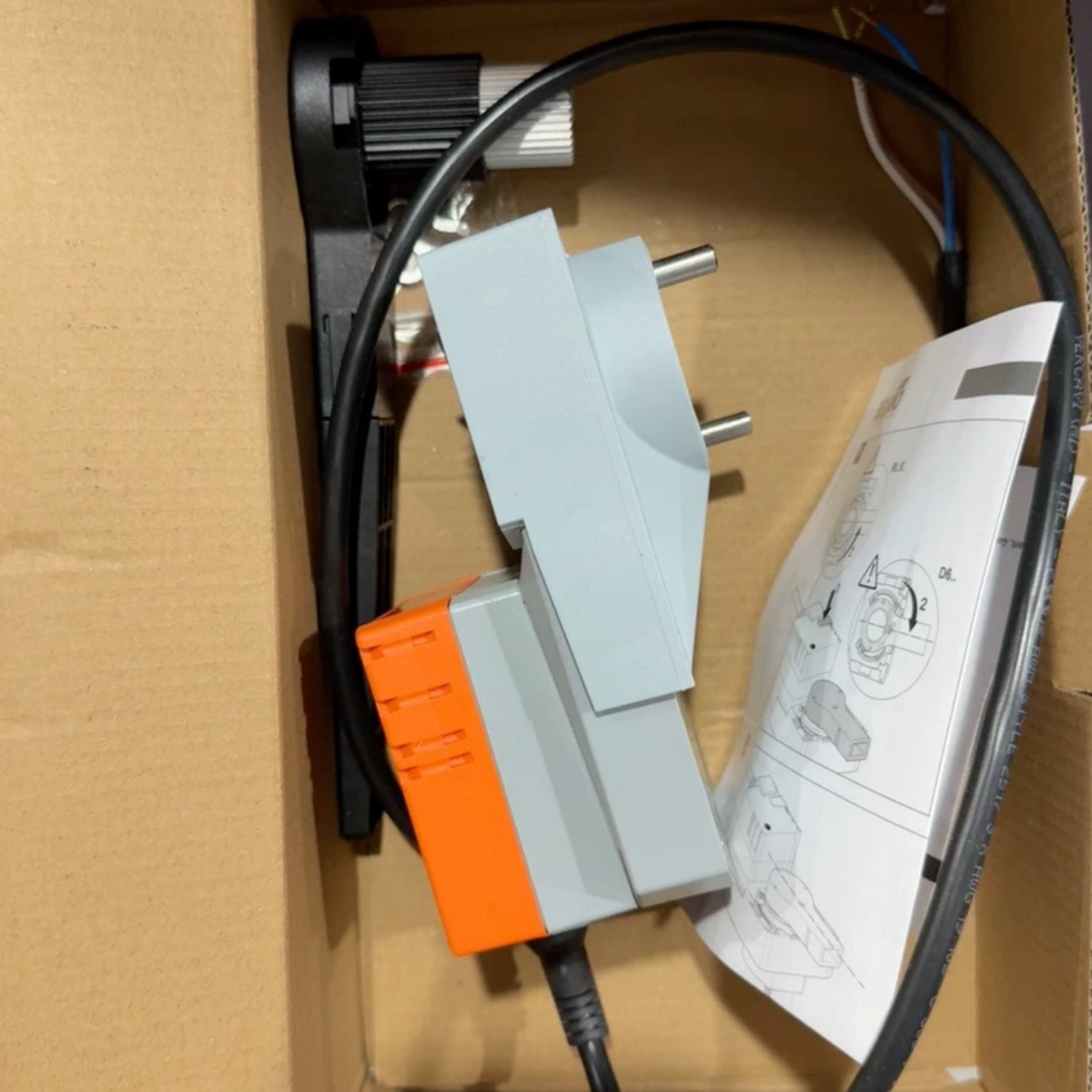 BELIMO SR230A-5 Valve Actuator (SR Series) - Image 3