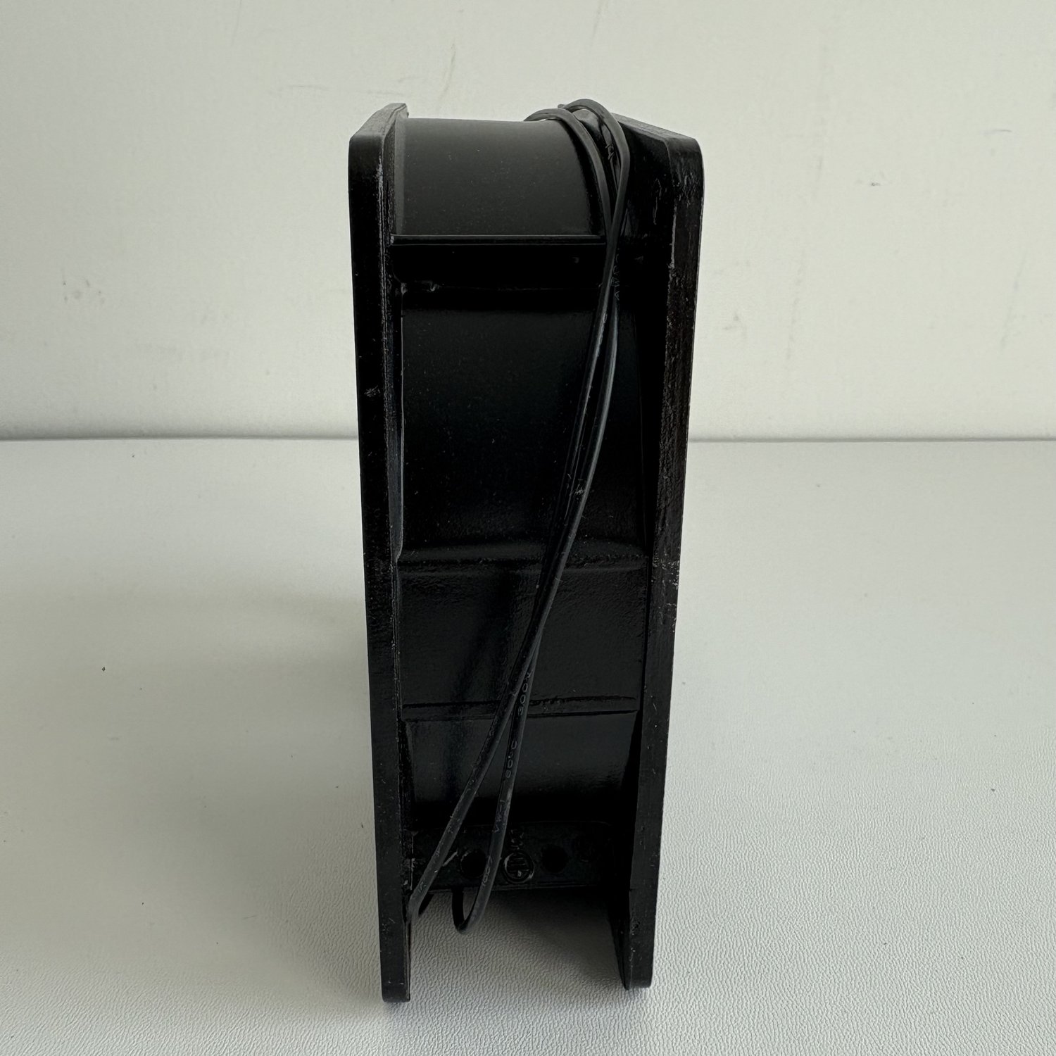 Royal Fan TLHS459CV1-44-B37-AR 440VAC 20W AC Cooling Fan (TLHS459 Series) - Image 4
