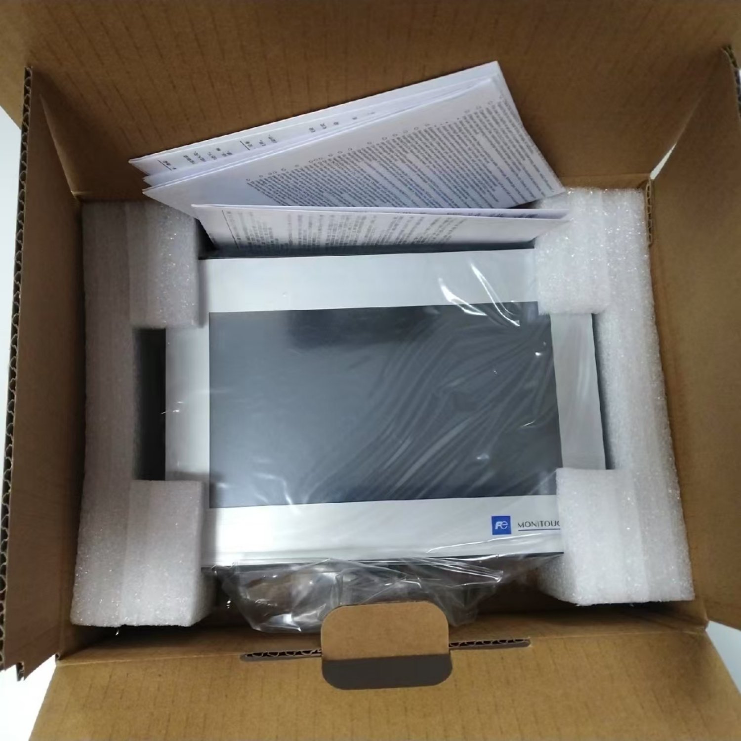 FUJI TS1070SI Human-Machine Interface (HMI) (TS Series) - Image 2