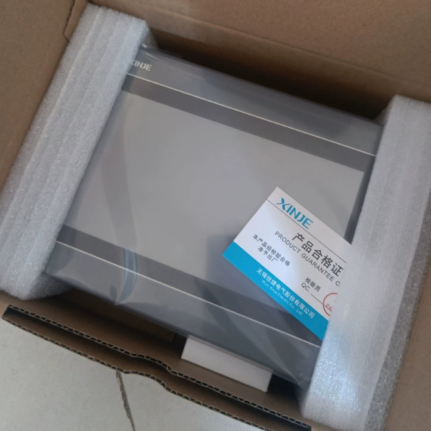 XINJE TS3-700-Z Touch Screen