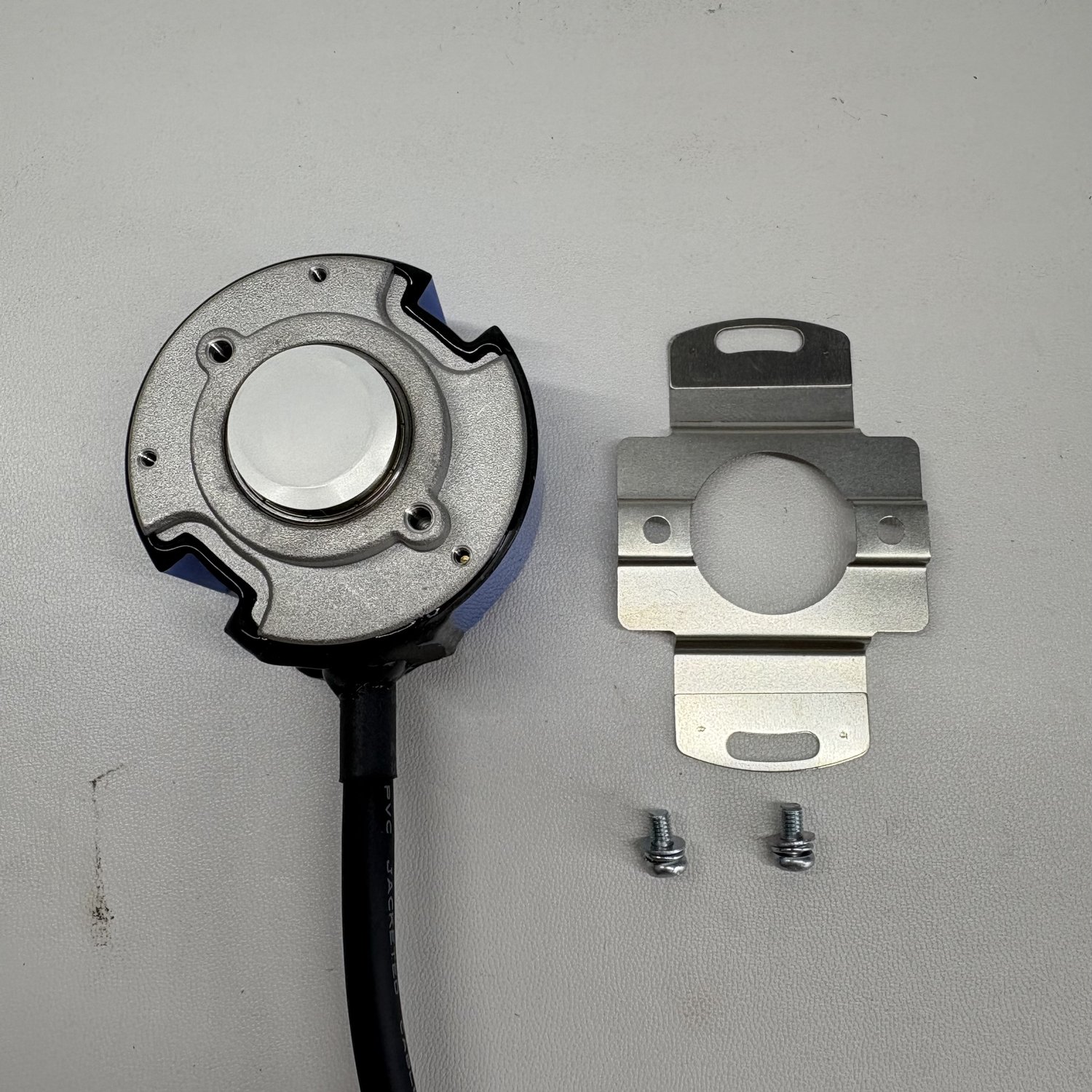 Tamagawa TS5720N8406 Absolute Servo Encoder (FA-CODER Series) - Image 2