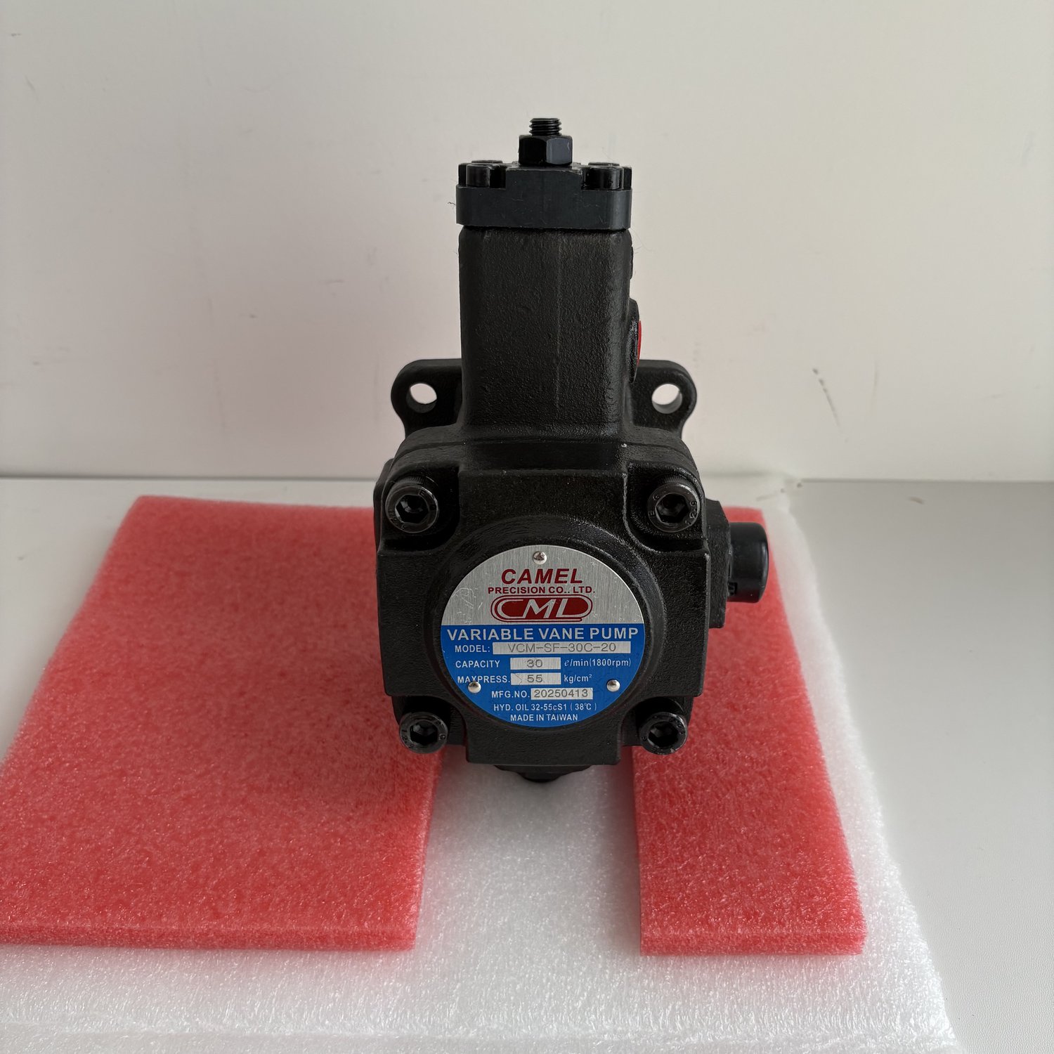 CML VCM-SF-30C-20 Variable Displacement Vane Pump (VCM Series)