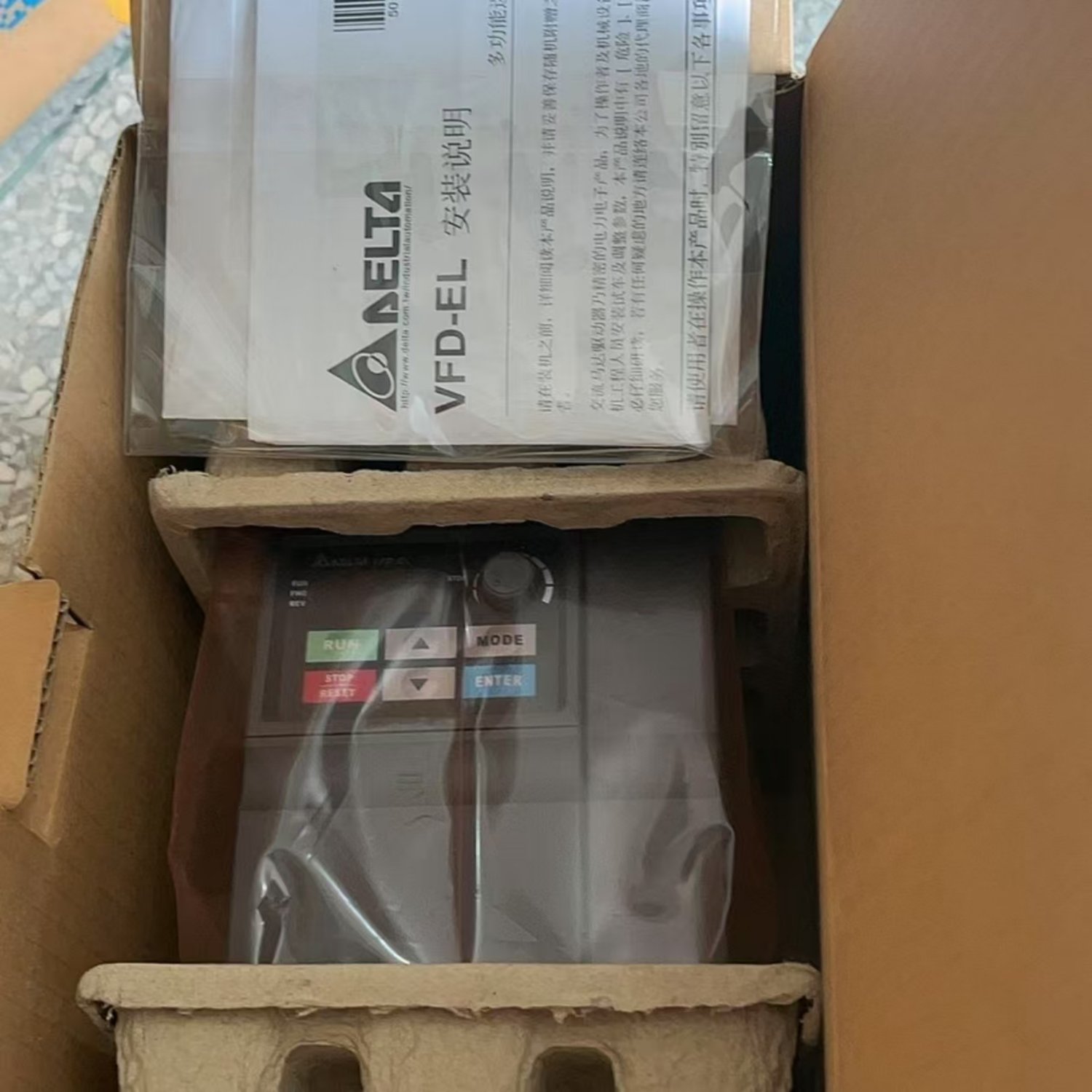 DELTA VFD037EL43A Variable Frequency Drive (VFD-EL) - Image 6