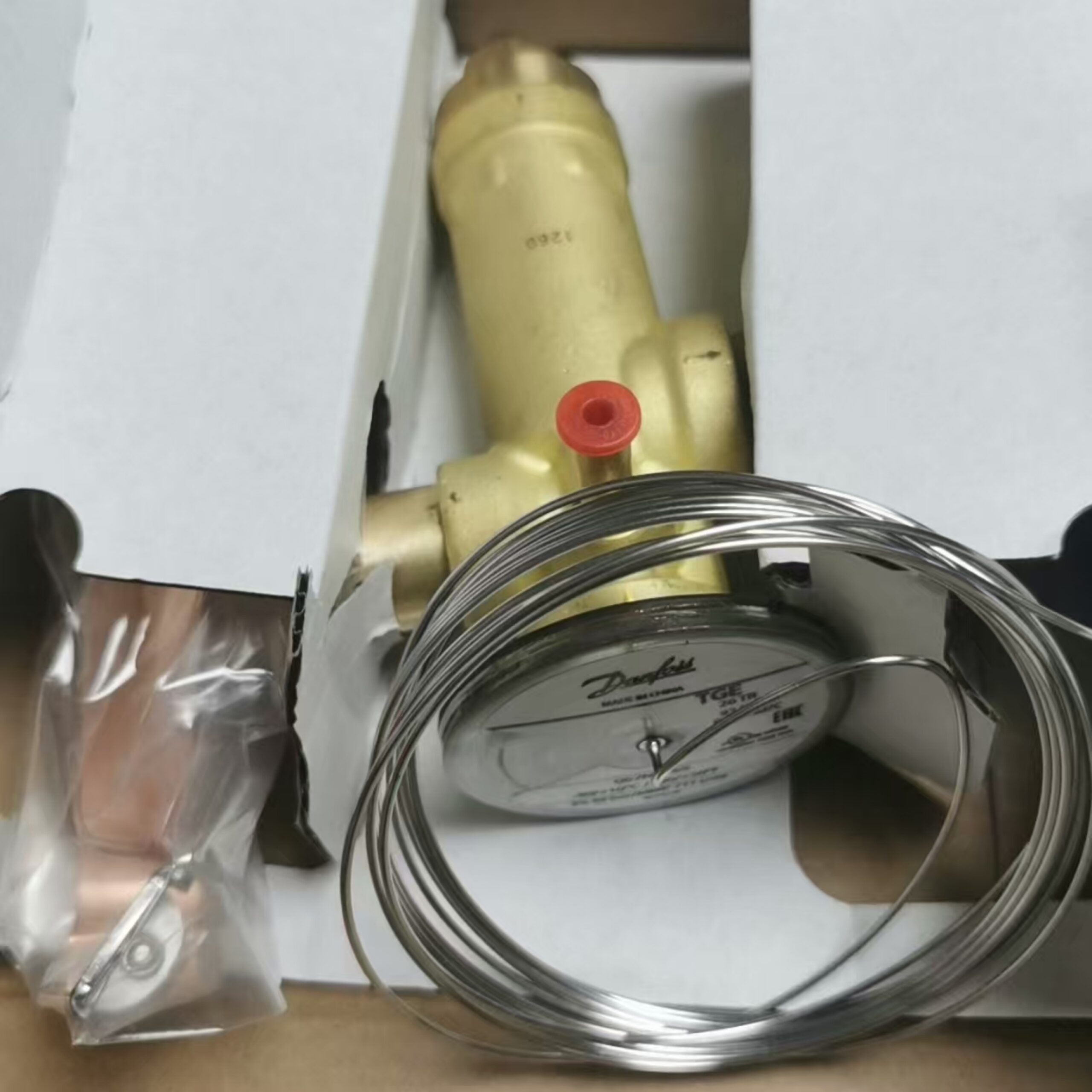 DANFOSS 067N2165 Thermostatic Expansion Valve - Image 3