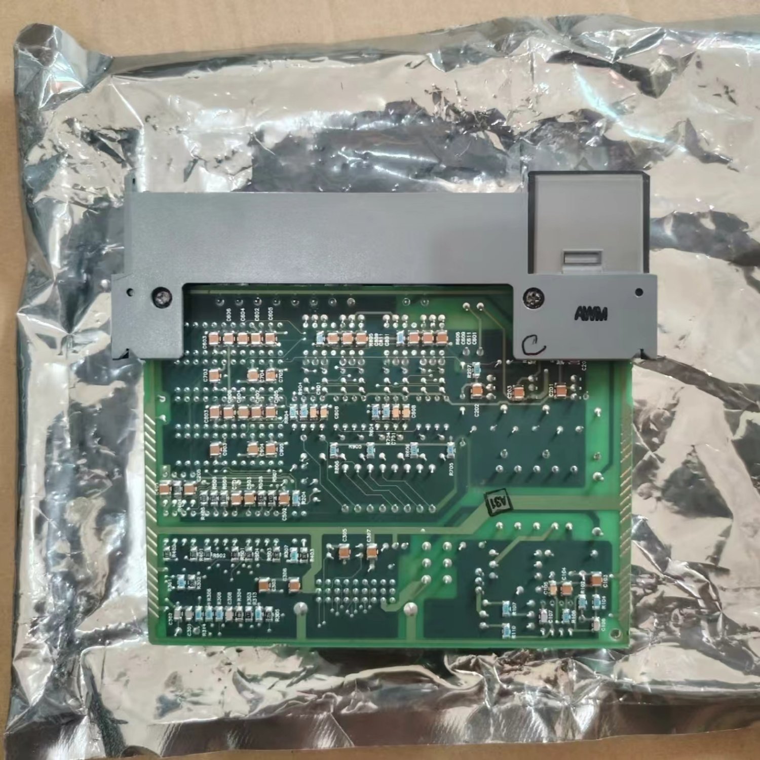 Allen-Bradley 1746-NIO4I Combination Analog I/O Module - Image 4